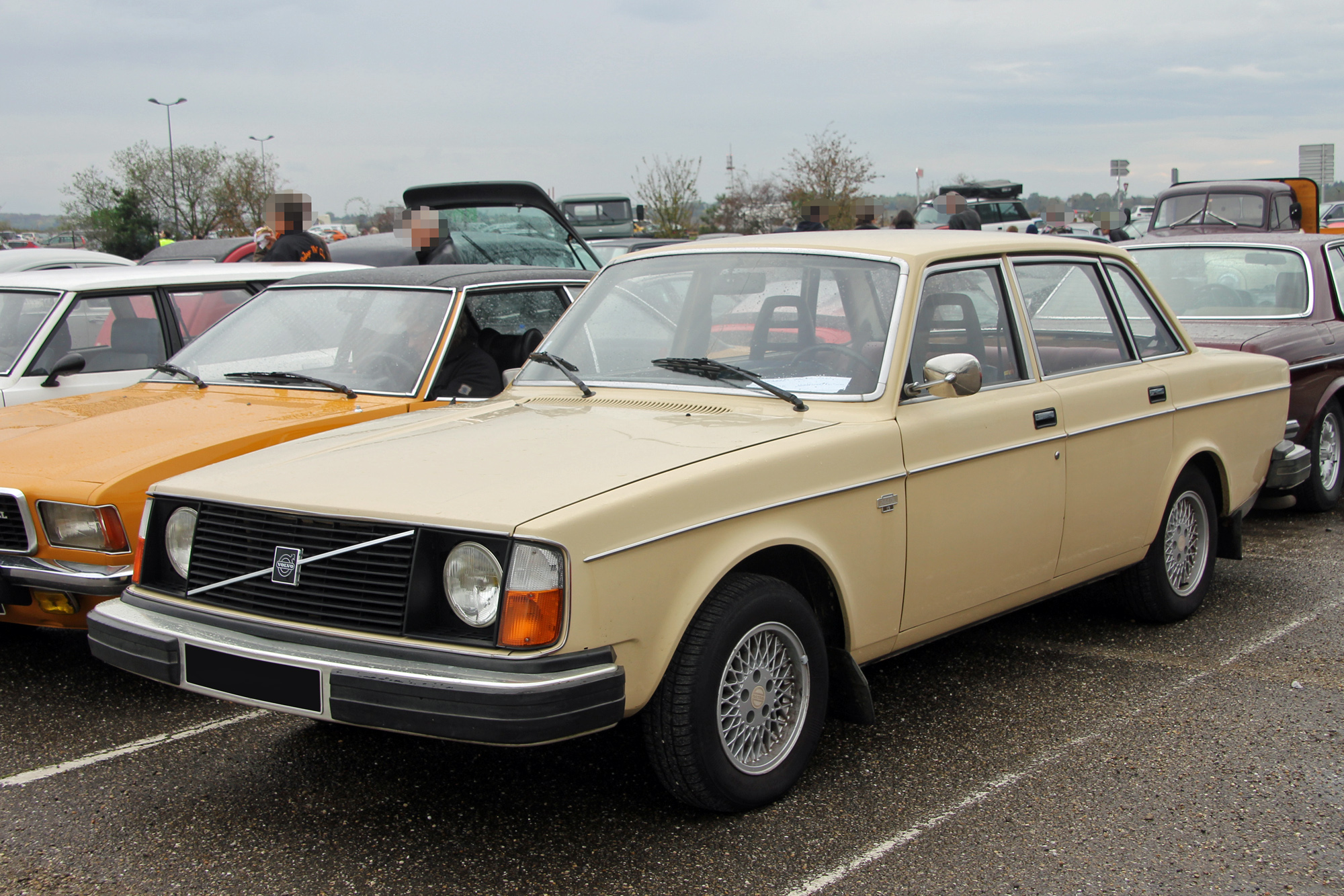 Volvo 240 phase 1