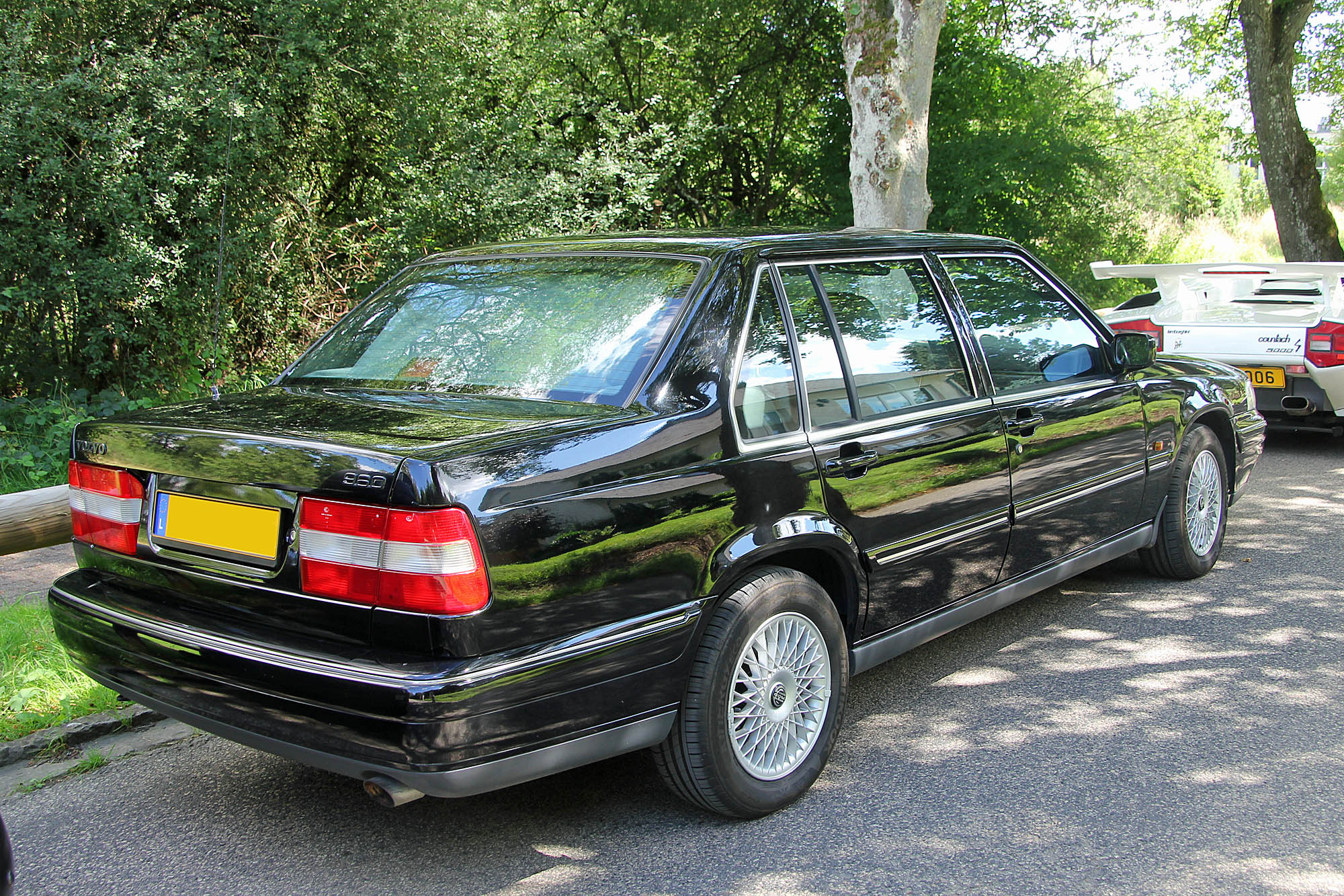 Volvo 960