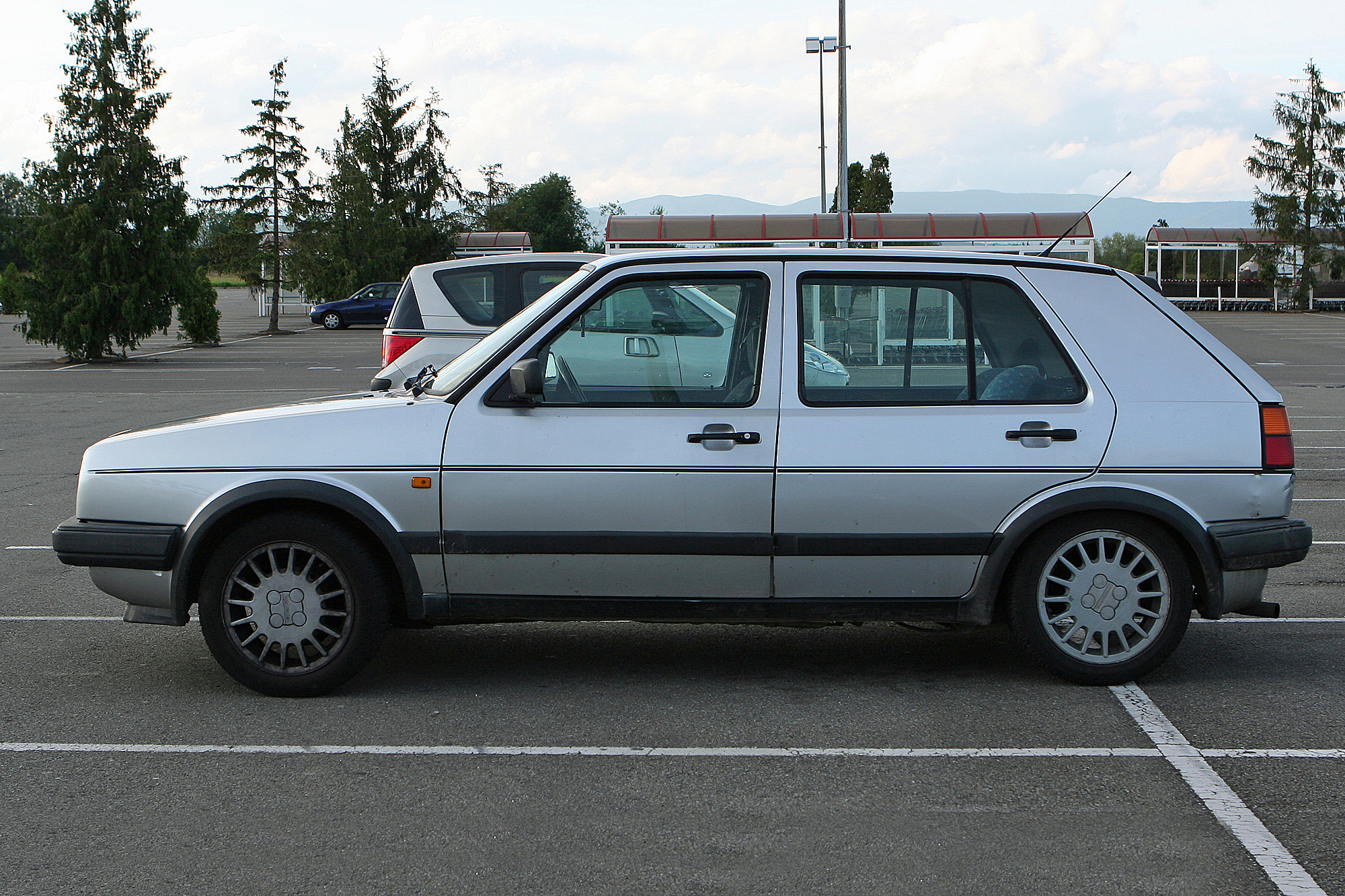 Volkswagen Golf 2