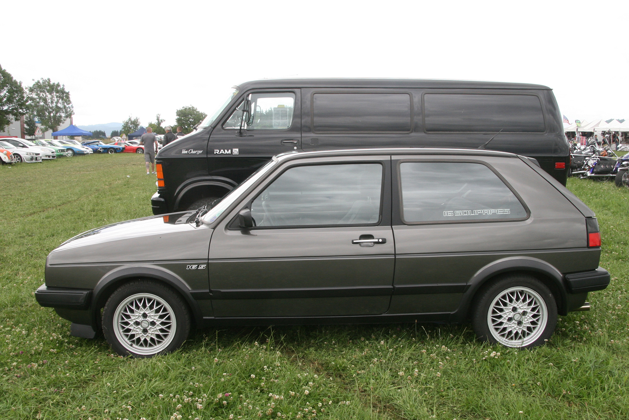 Volkswagen Golf 2