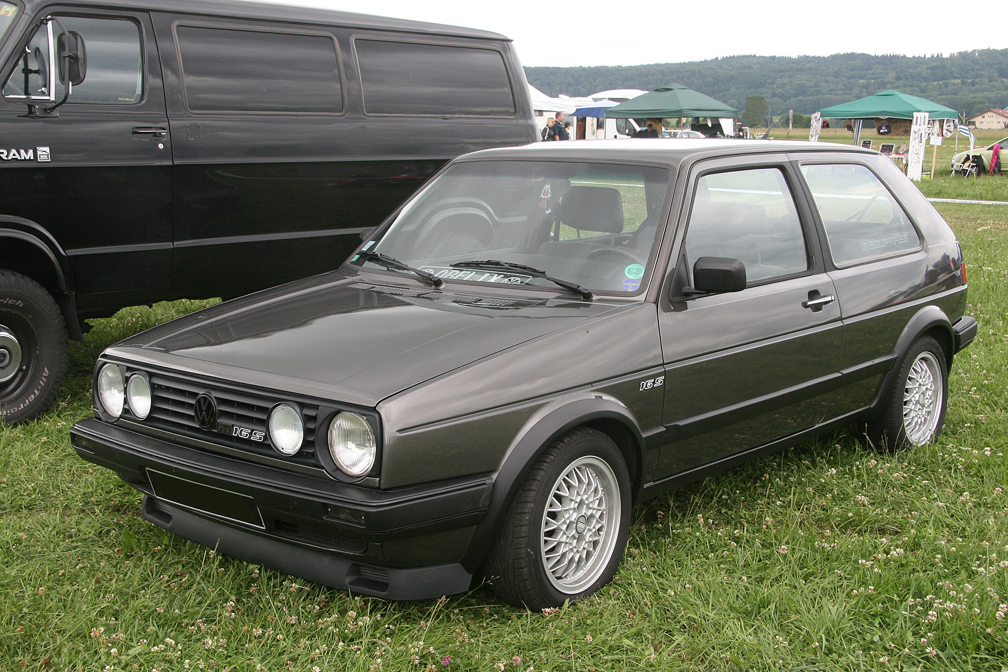 Volkswagen Golf 2