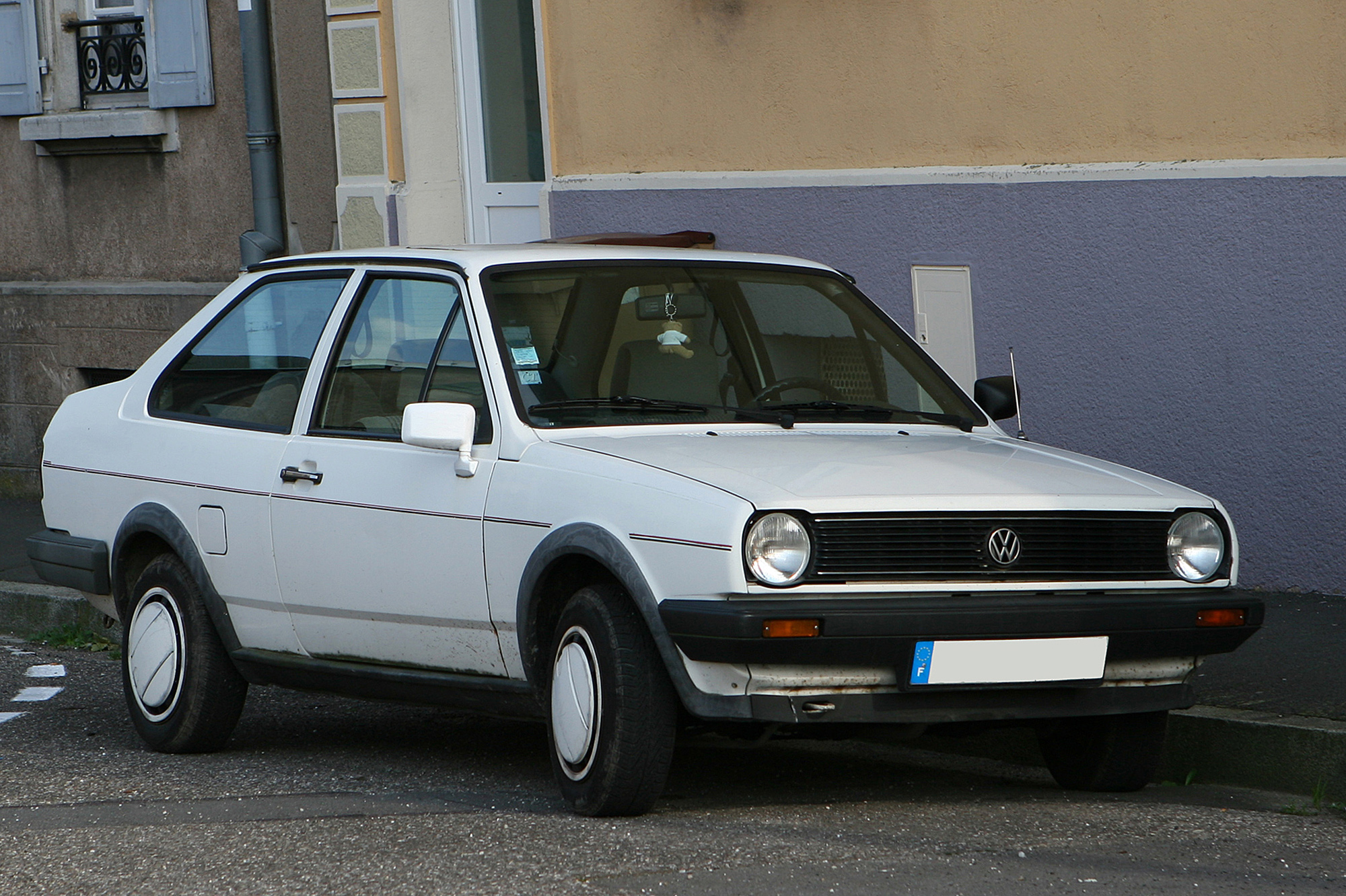 Volkswagen Polo 2