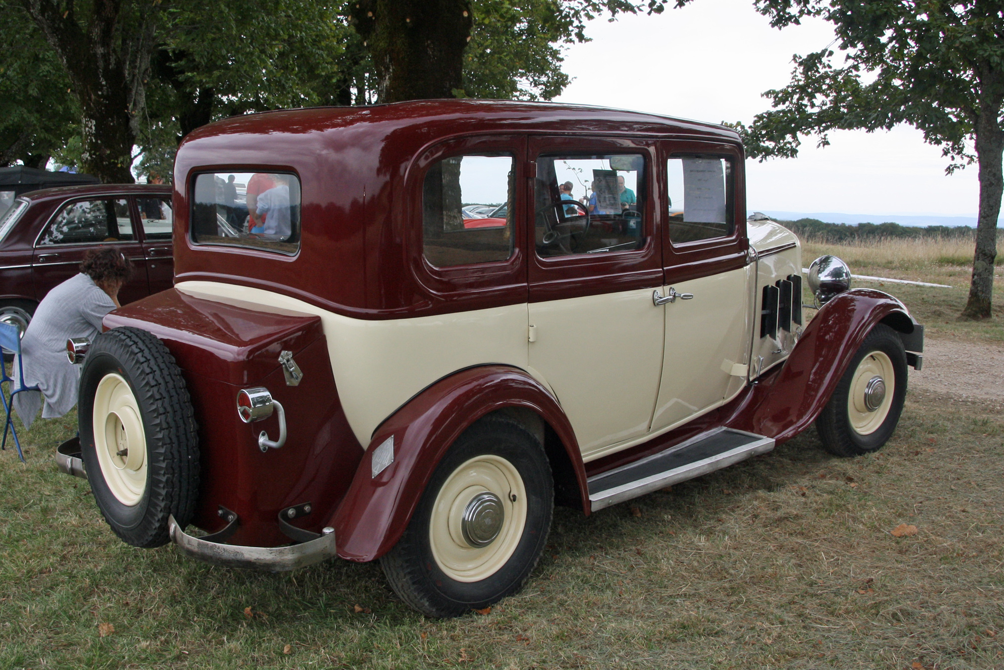 Renault Monaquatre