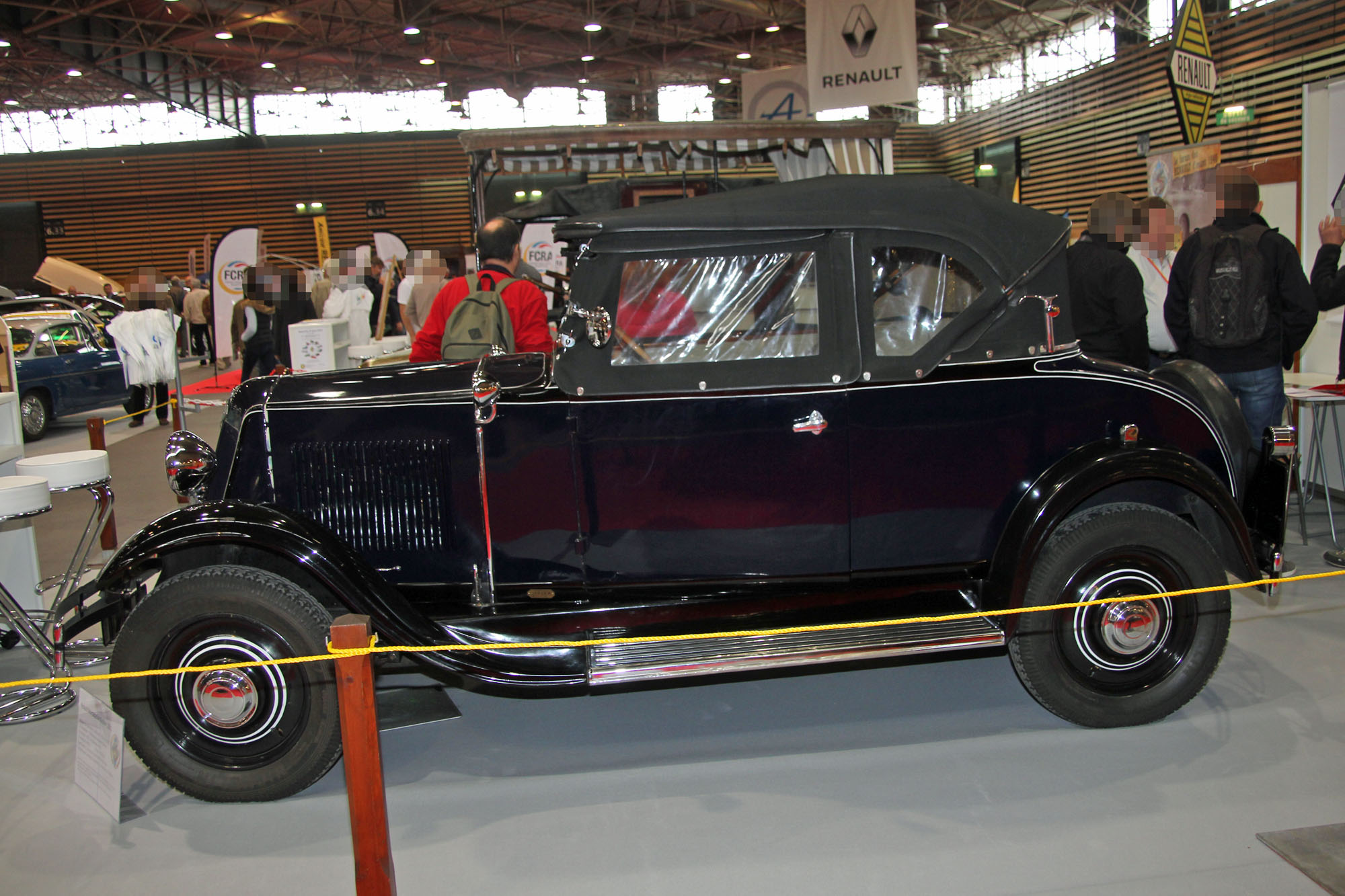 Description du véhicule Renault Monastella Encyclopédie automobile