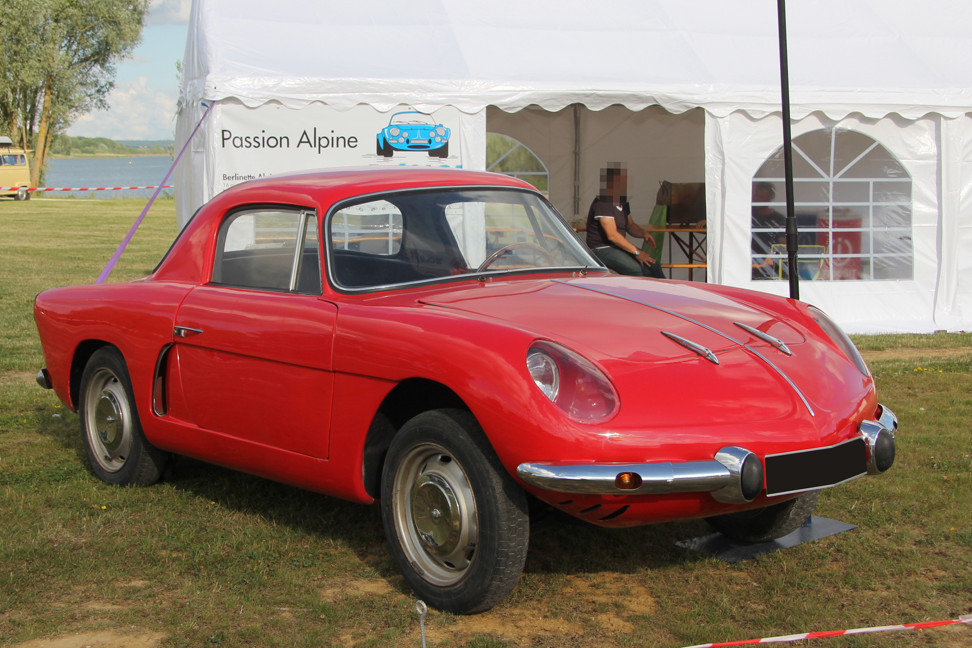 RENAULT ALPINE A 108 COUPE 2+2 fiche voiture renseignement technique car card 