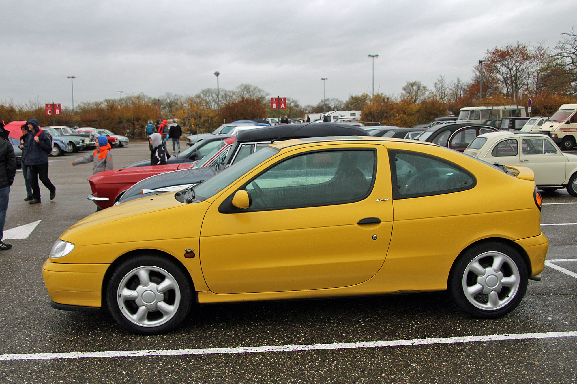 Description du véhicule Renault Megane 1 Encyclopédie