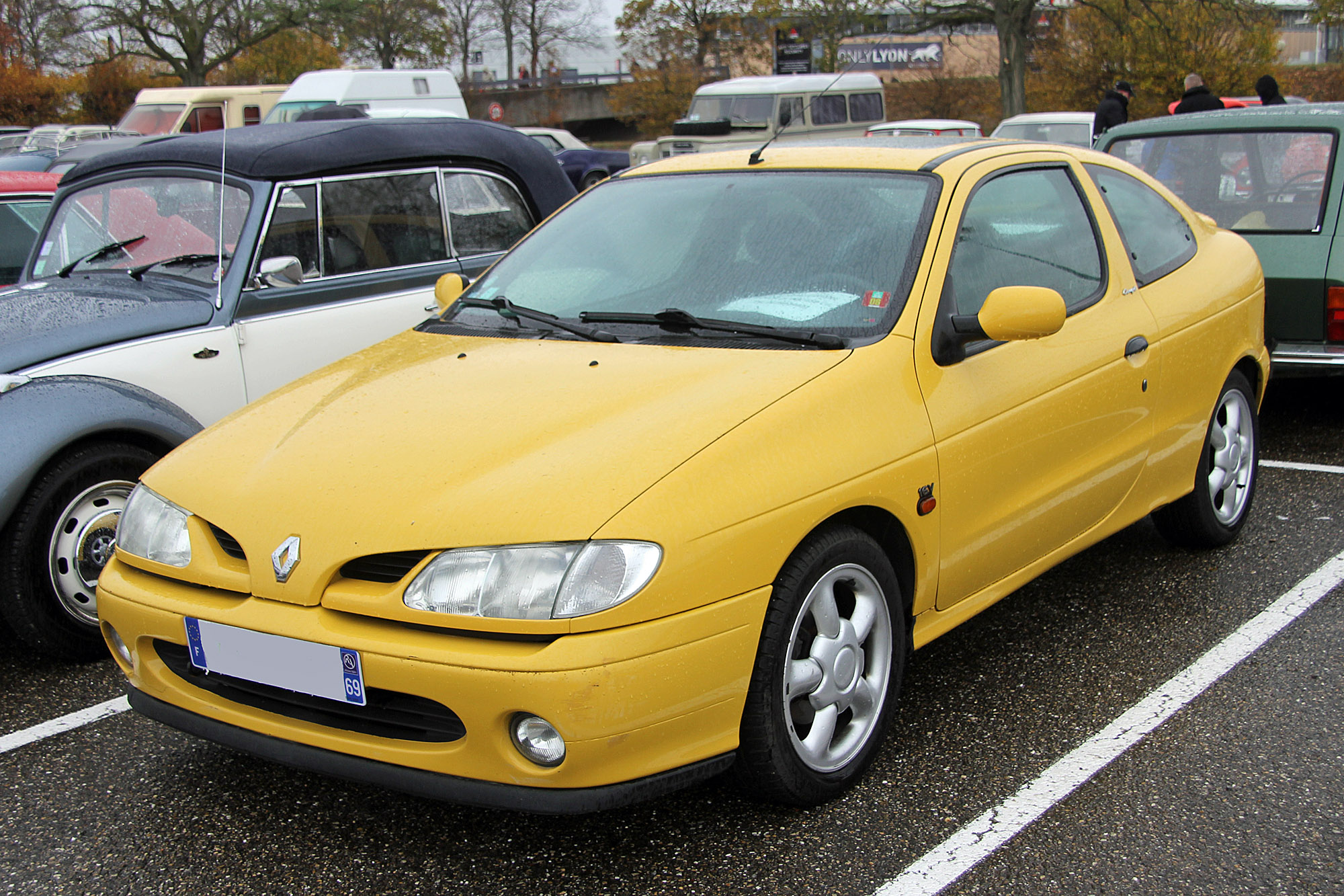 Description du véhicule Renault Megane 1 Encyclopédie