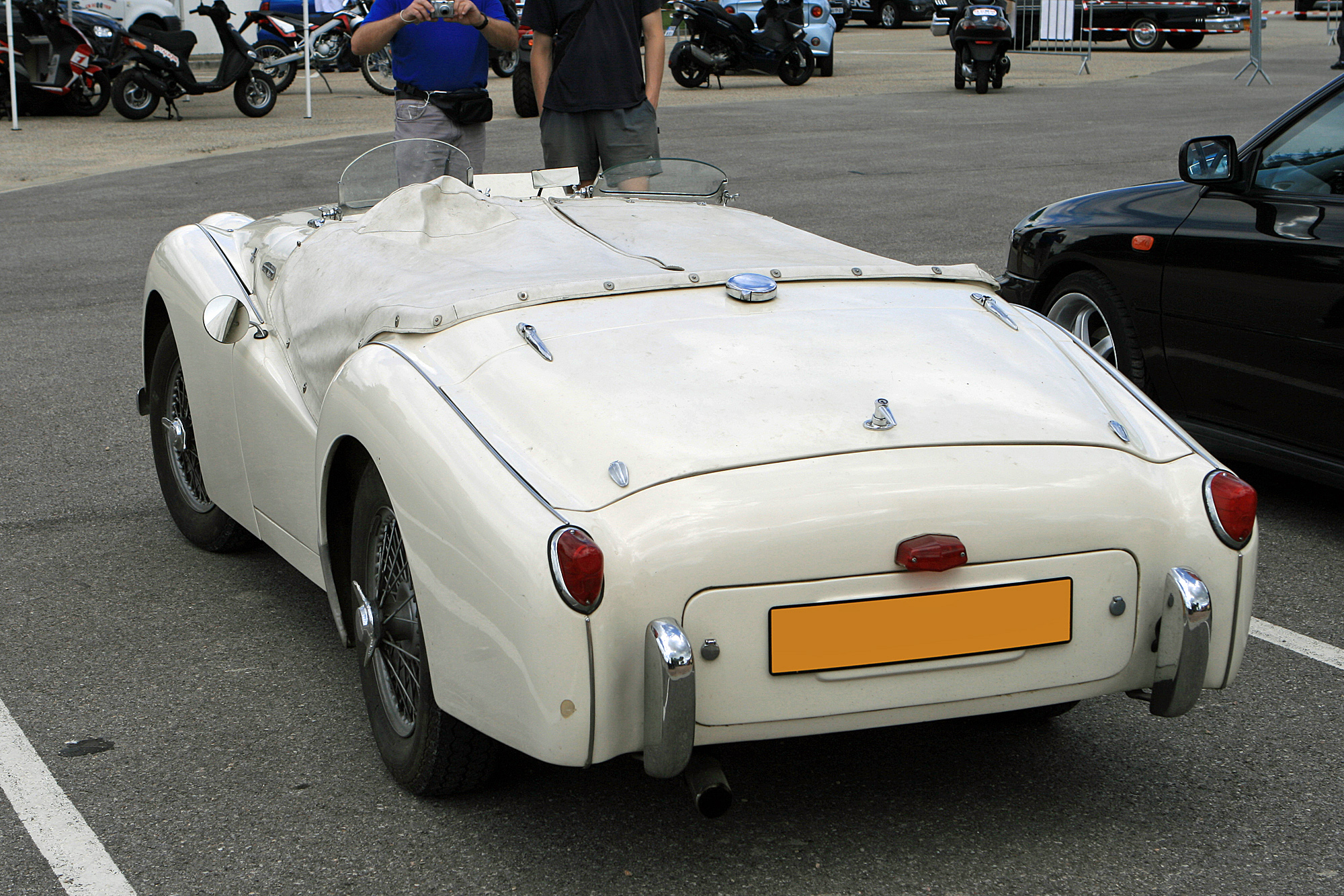 Triumph TR2