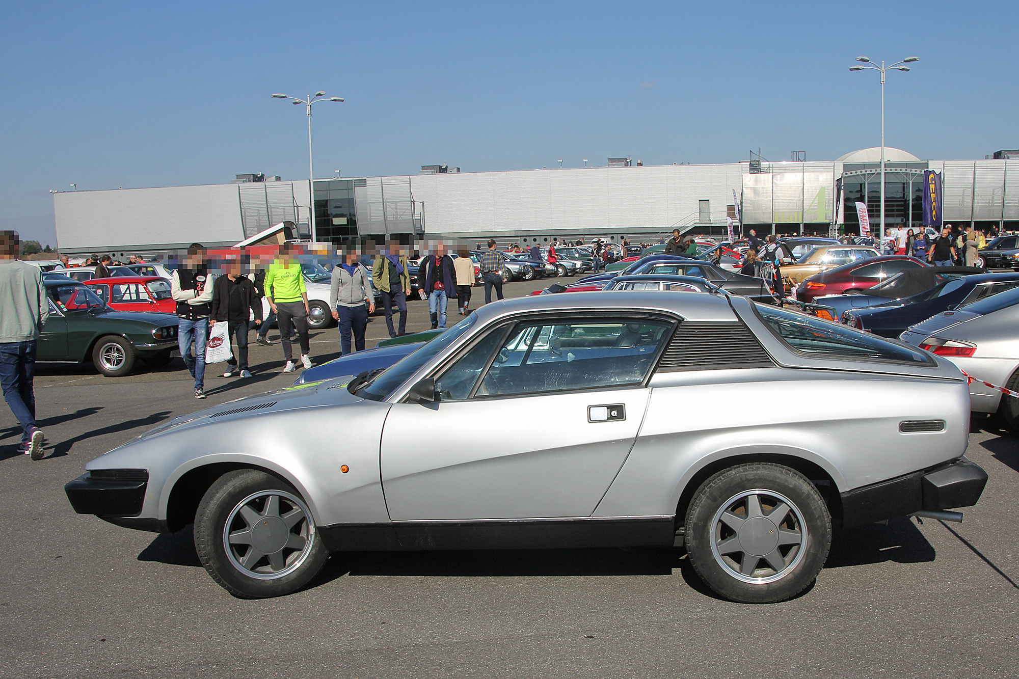 Triumph TR7
