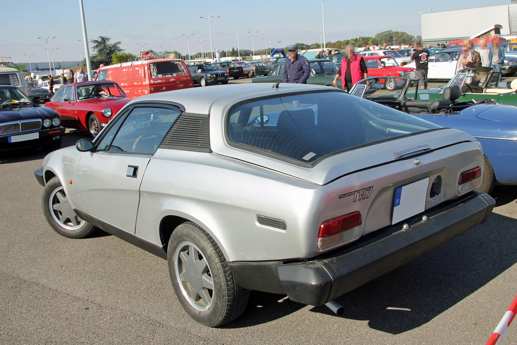 Triumph TR7