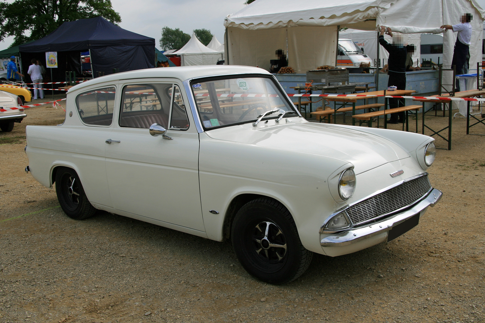 Ford England Anglia 105E et 106E