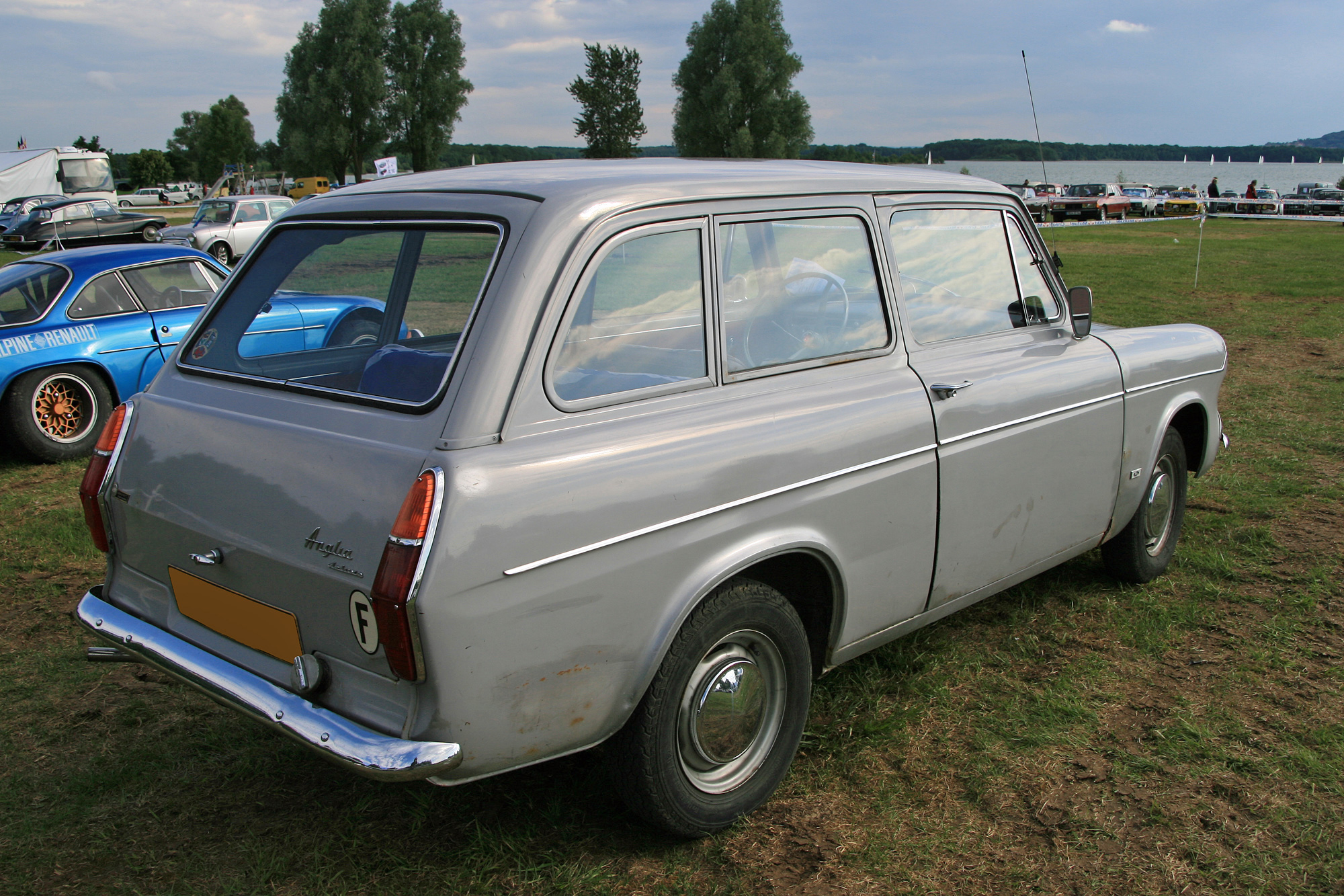 Ford England Anglia 105E et 106E