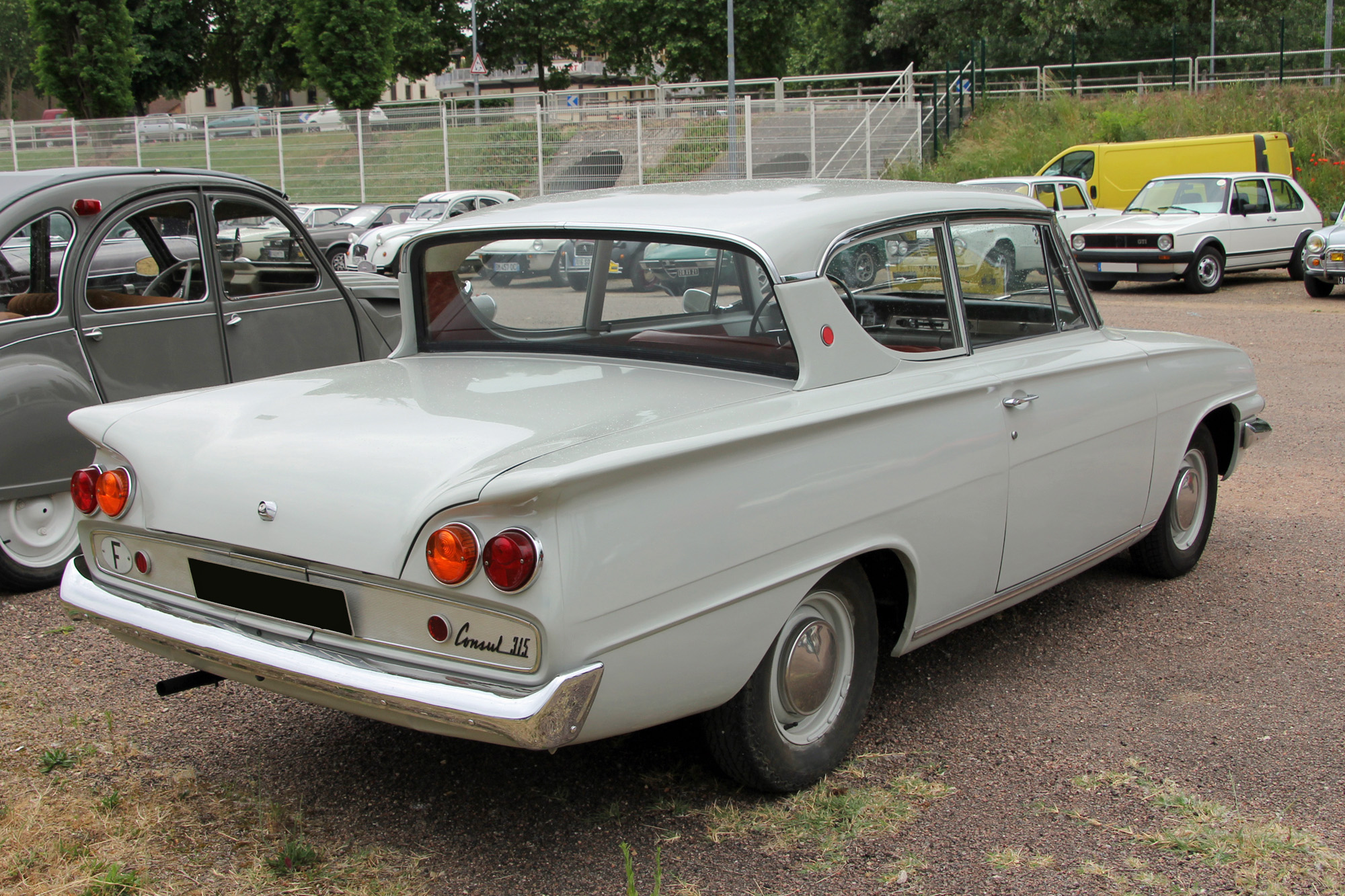 Ford England Consul classic 315