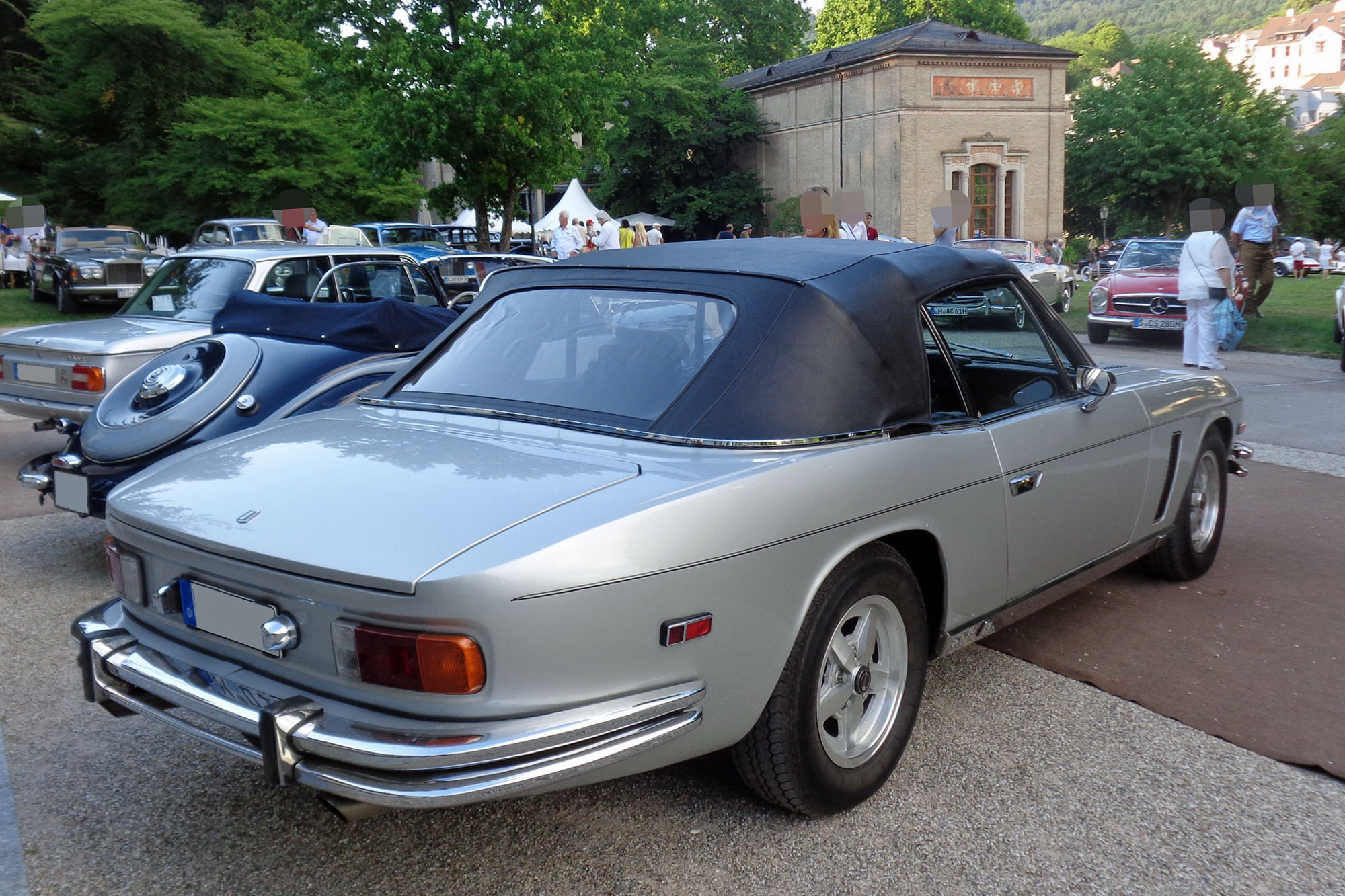 Jensen Interceptor