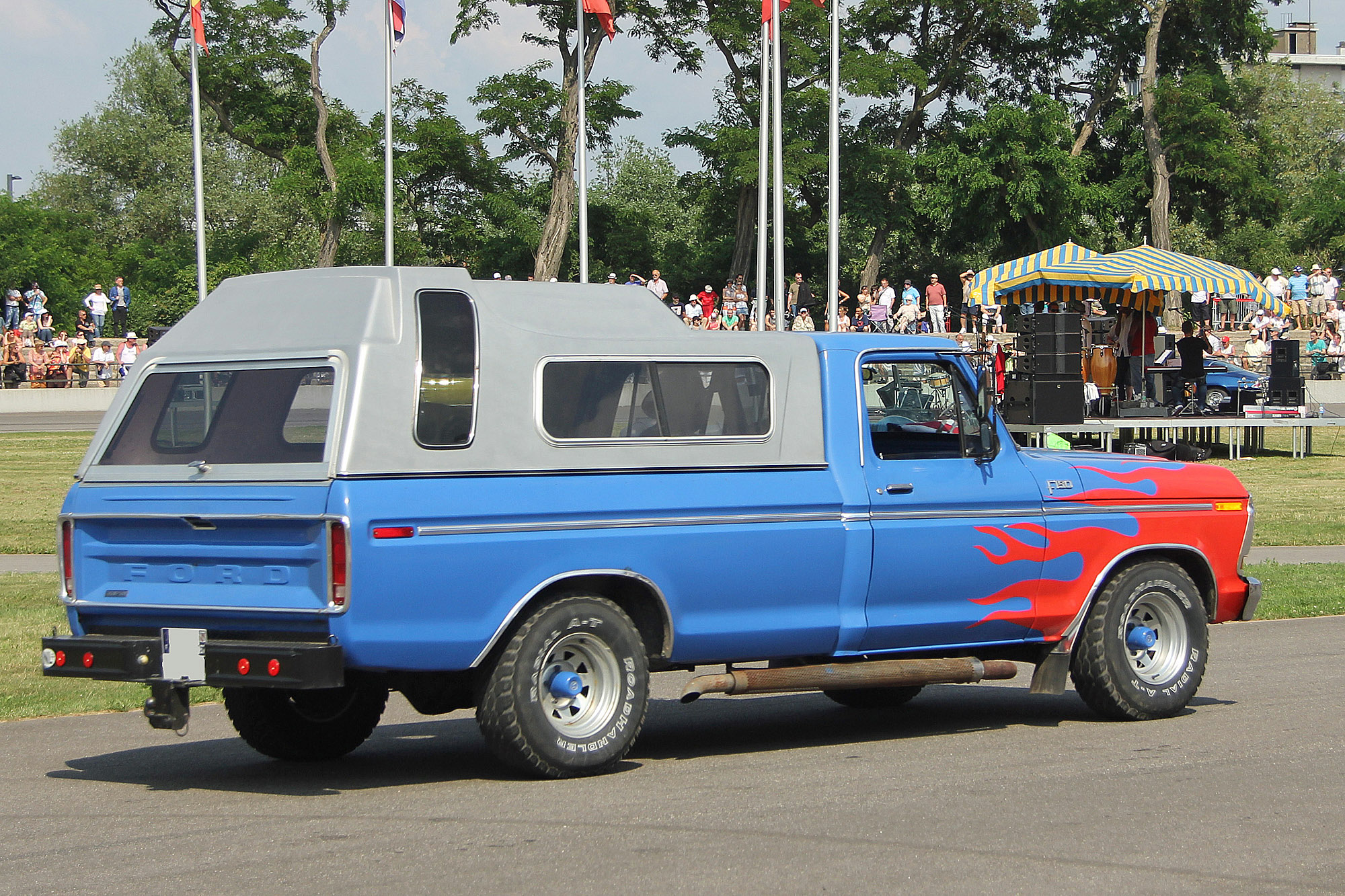 Ford USA F pick-up 6