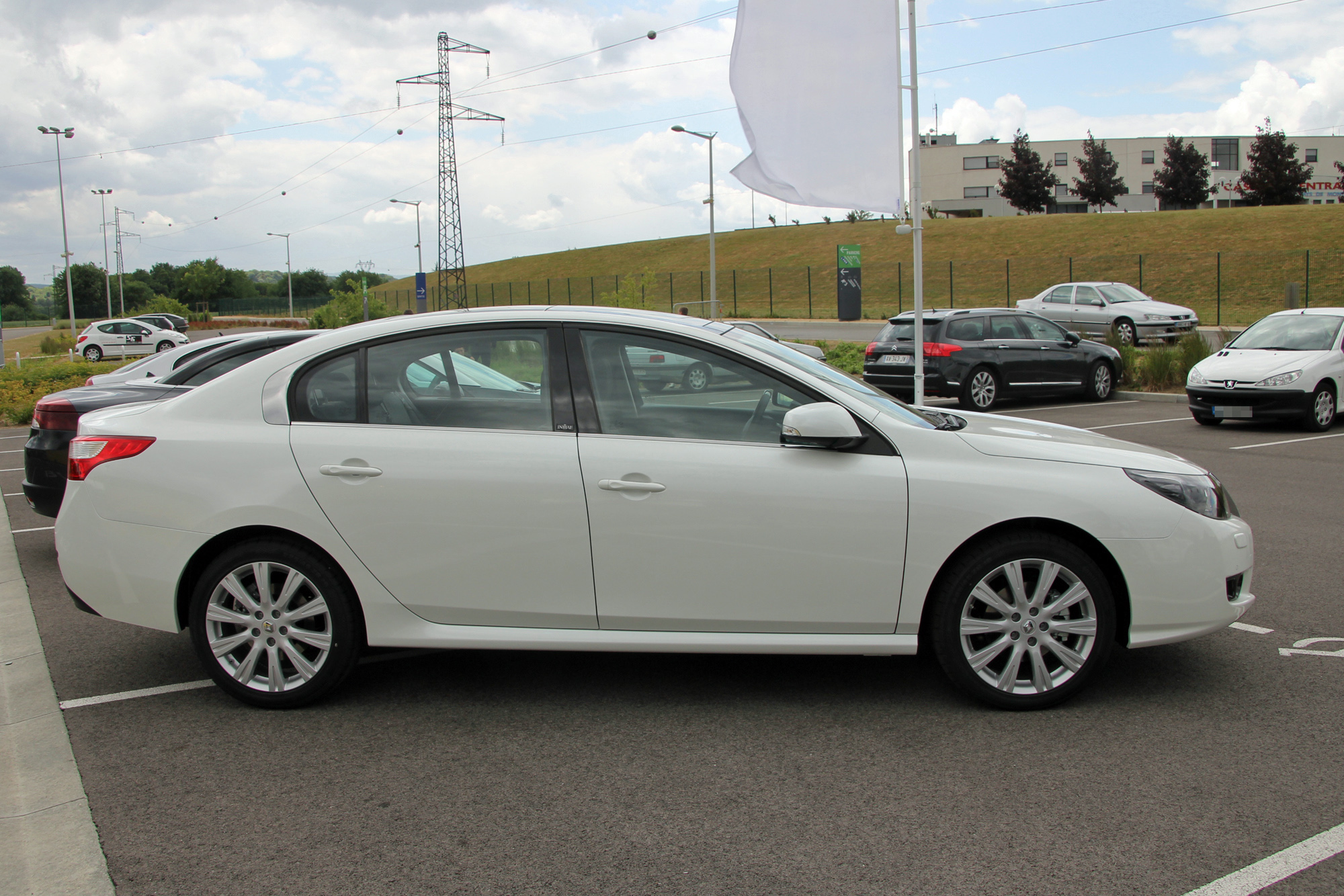 Renault Latitude