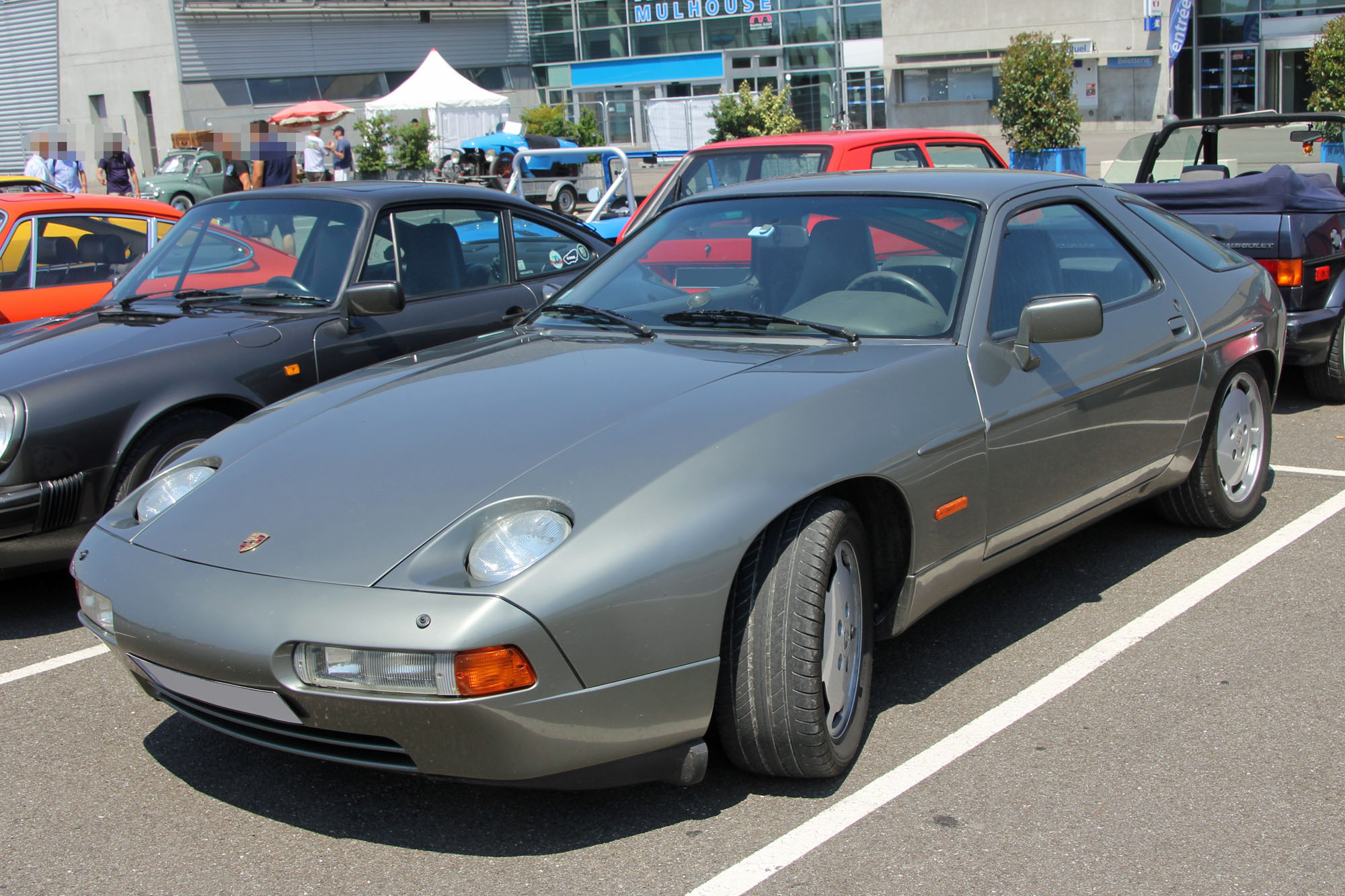 Porsche 928 1