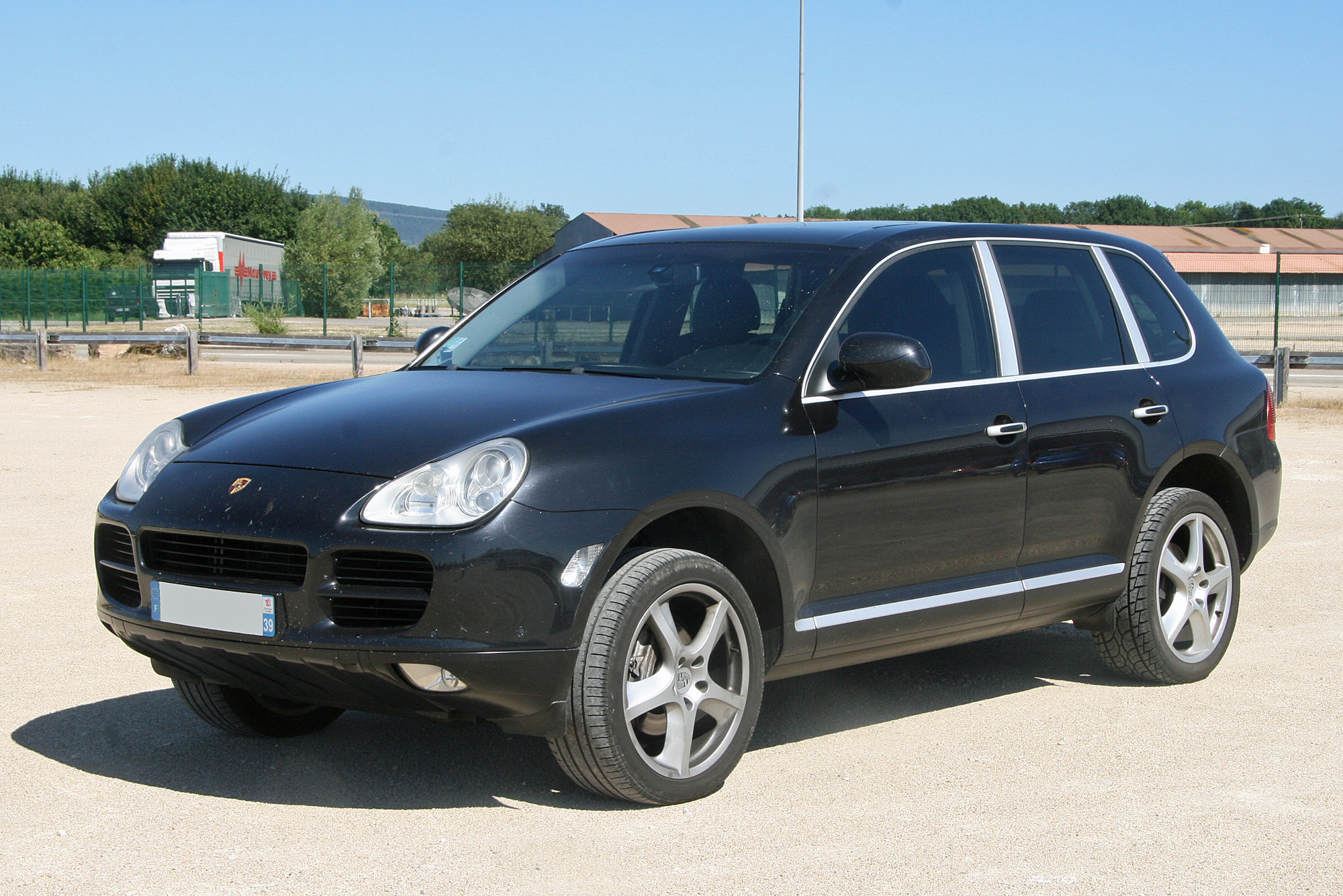 Porsche Cayenne 1