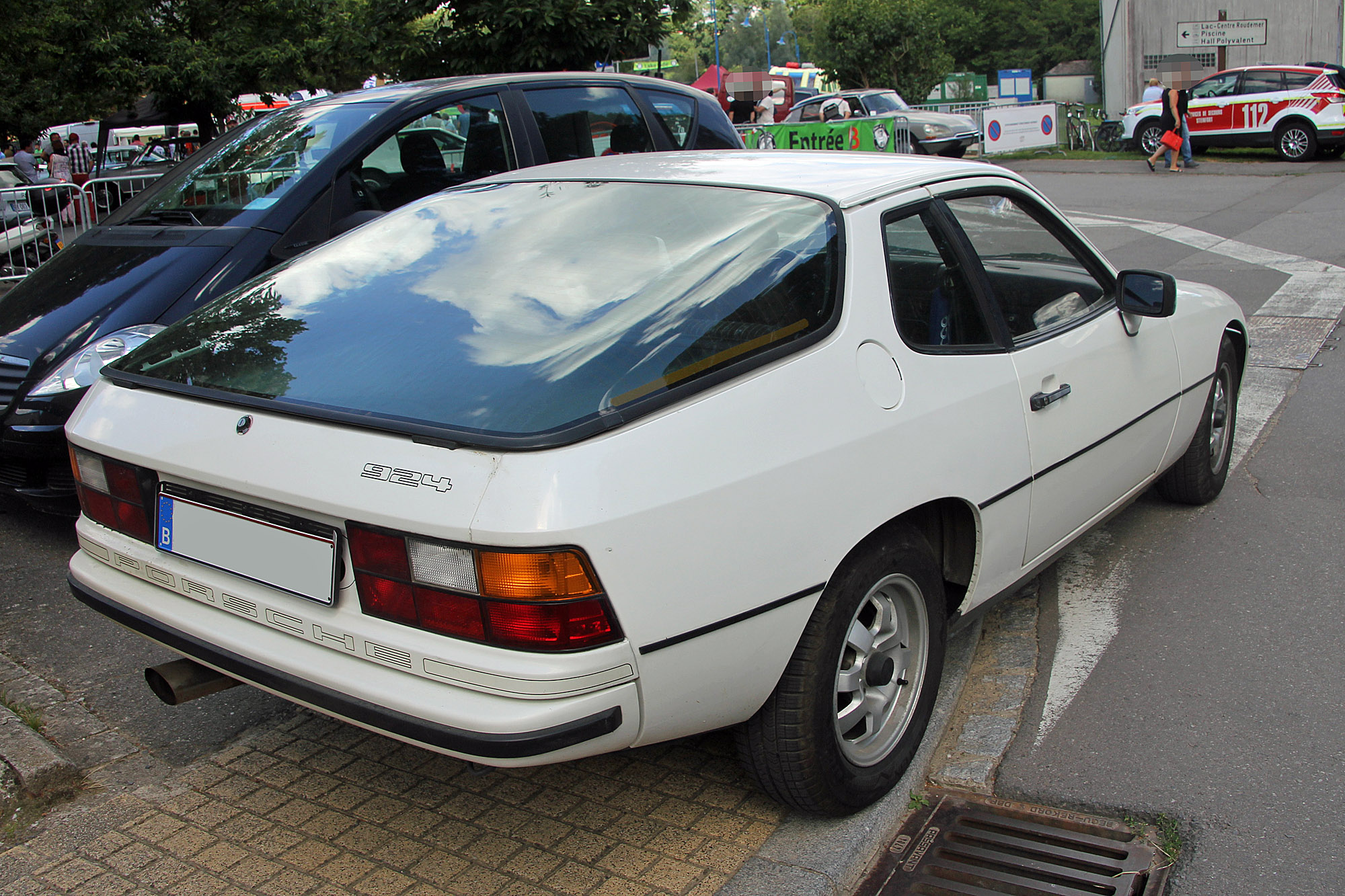 Porsche  924