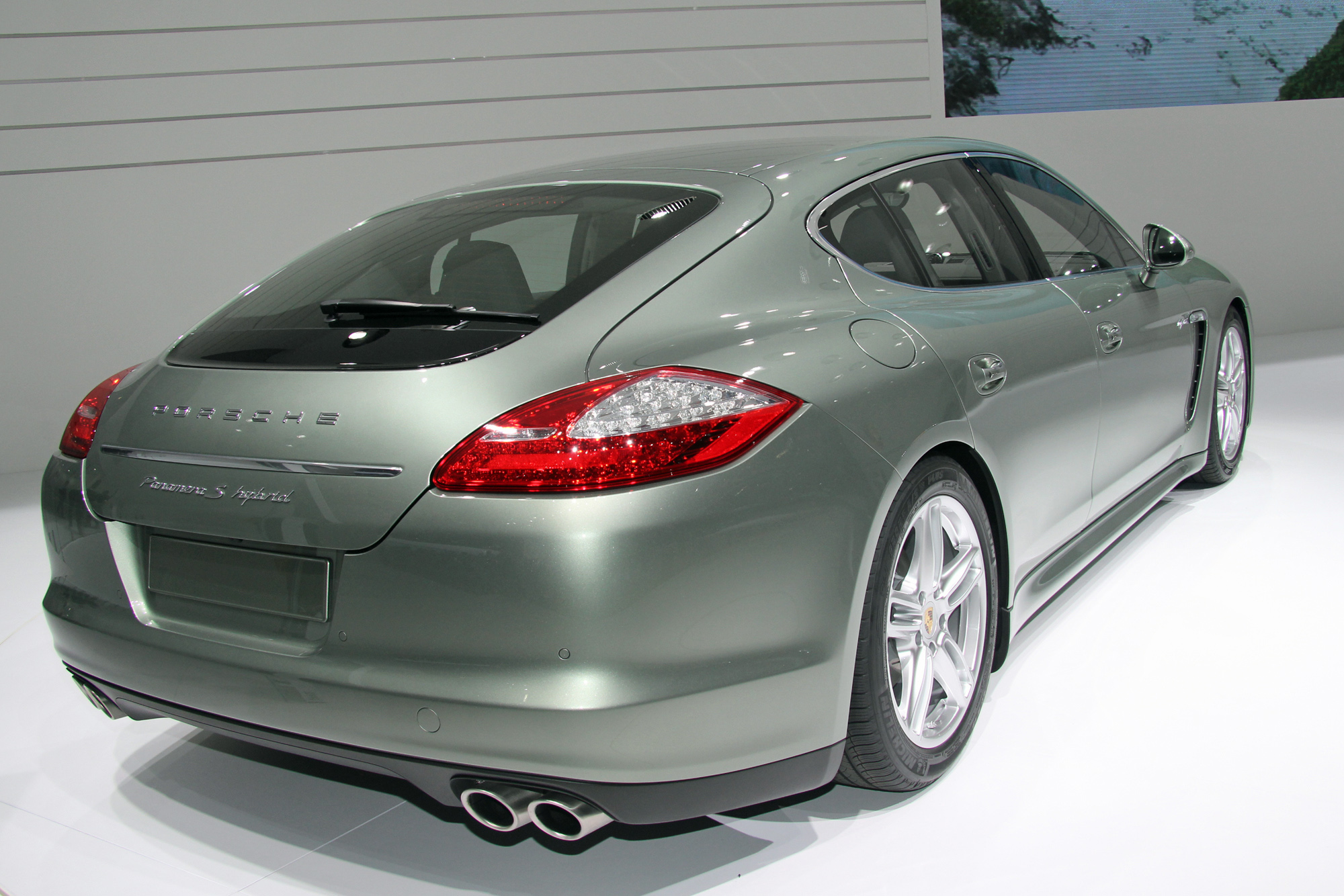 Porsche Panamera 1