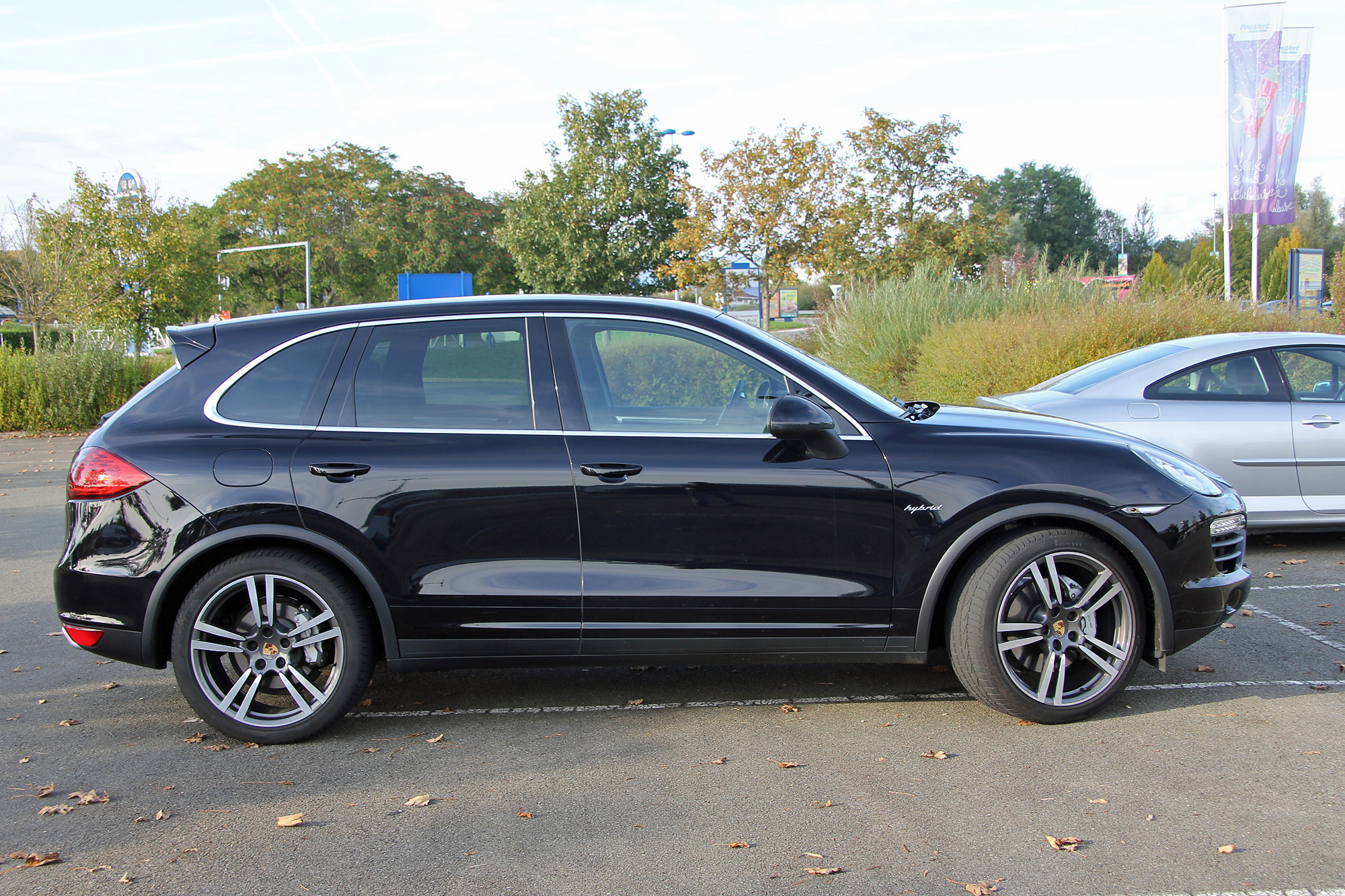 Porsche Cayenne 2