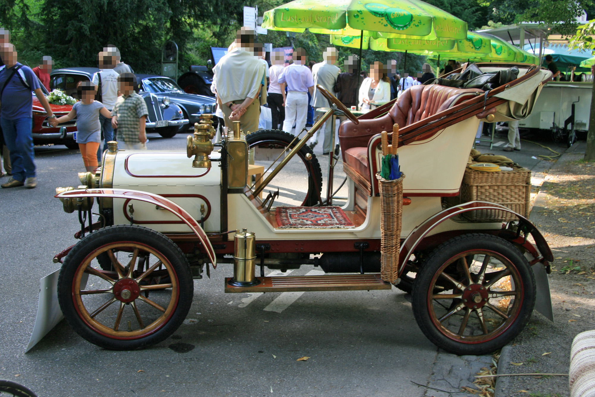 Le Zebre  Type A4