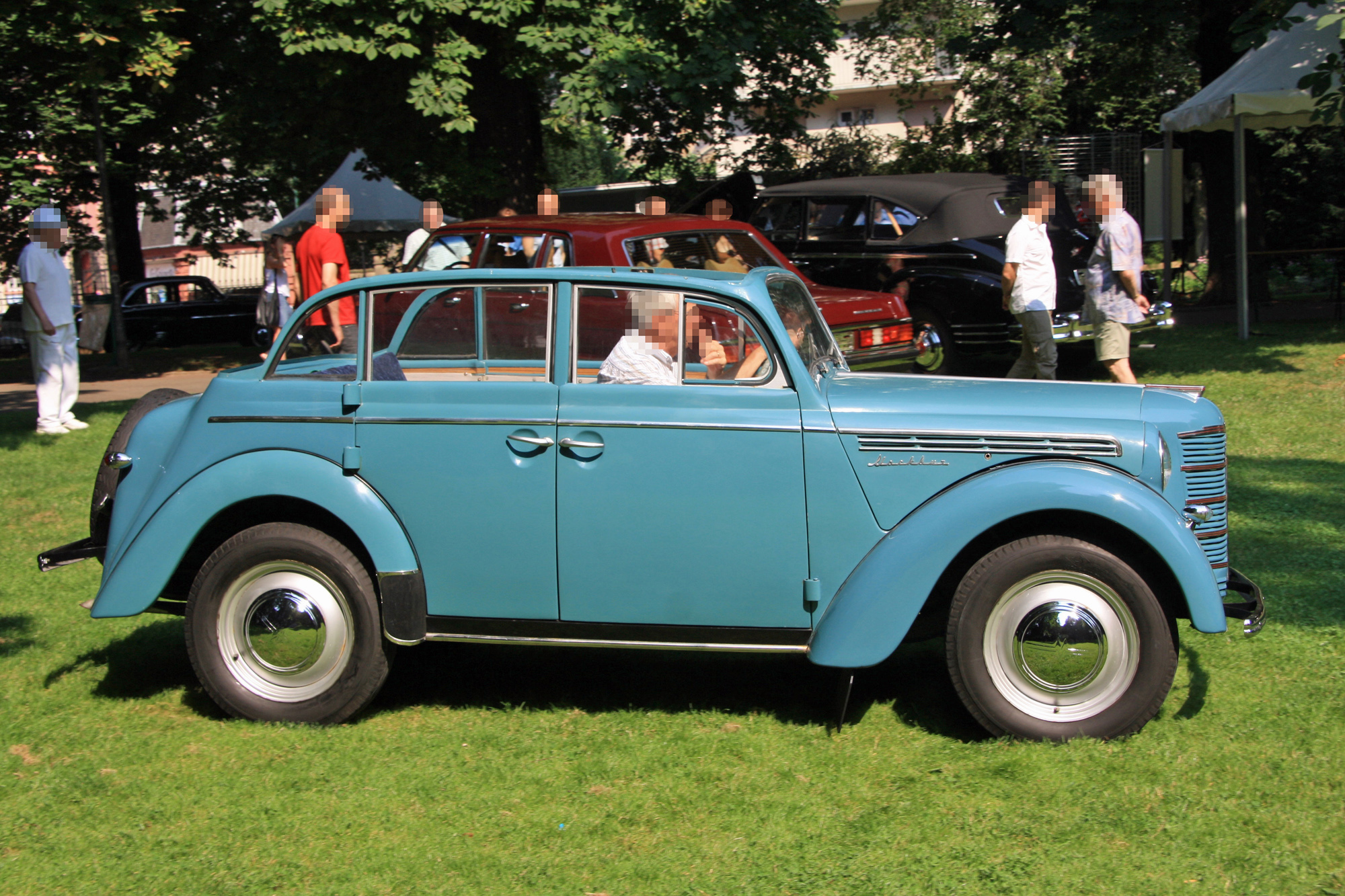 Moskvitch M401