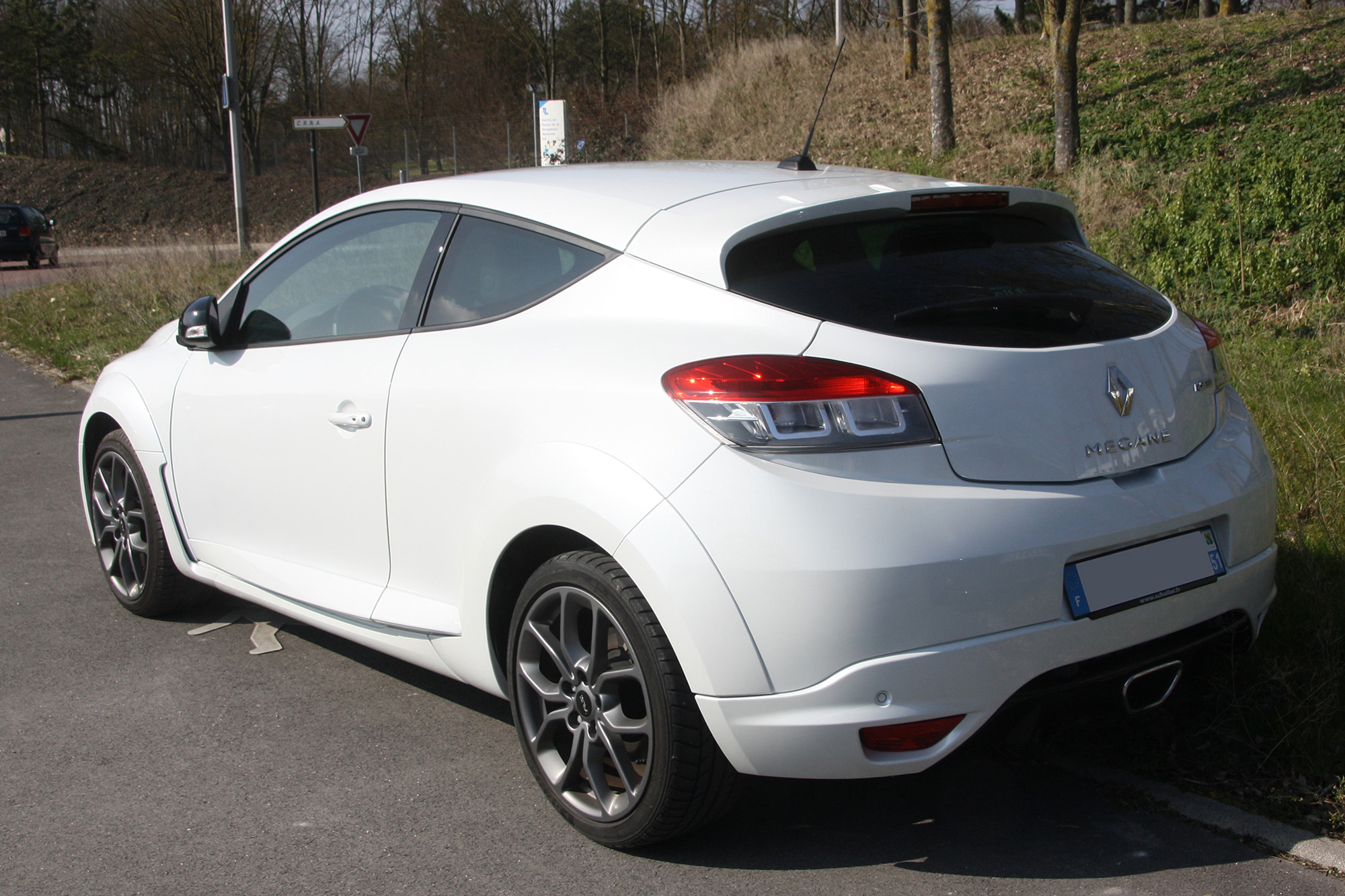 Description du véhicule Renault Megane 3 2 Encyclopédie automobile Encyclautomobile.fr