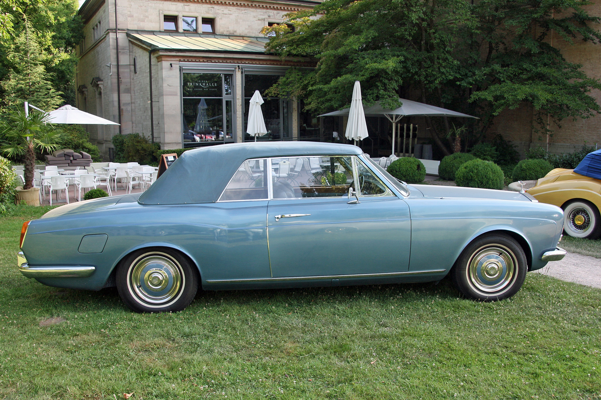 Rolls Royce  Corniche