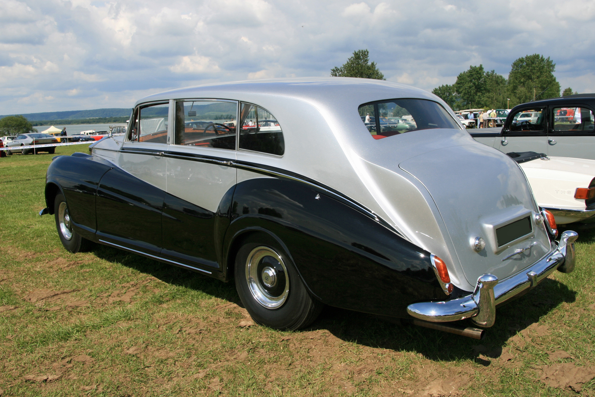 Rolls Royce Phantom 5