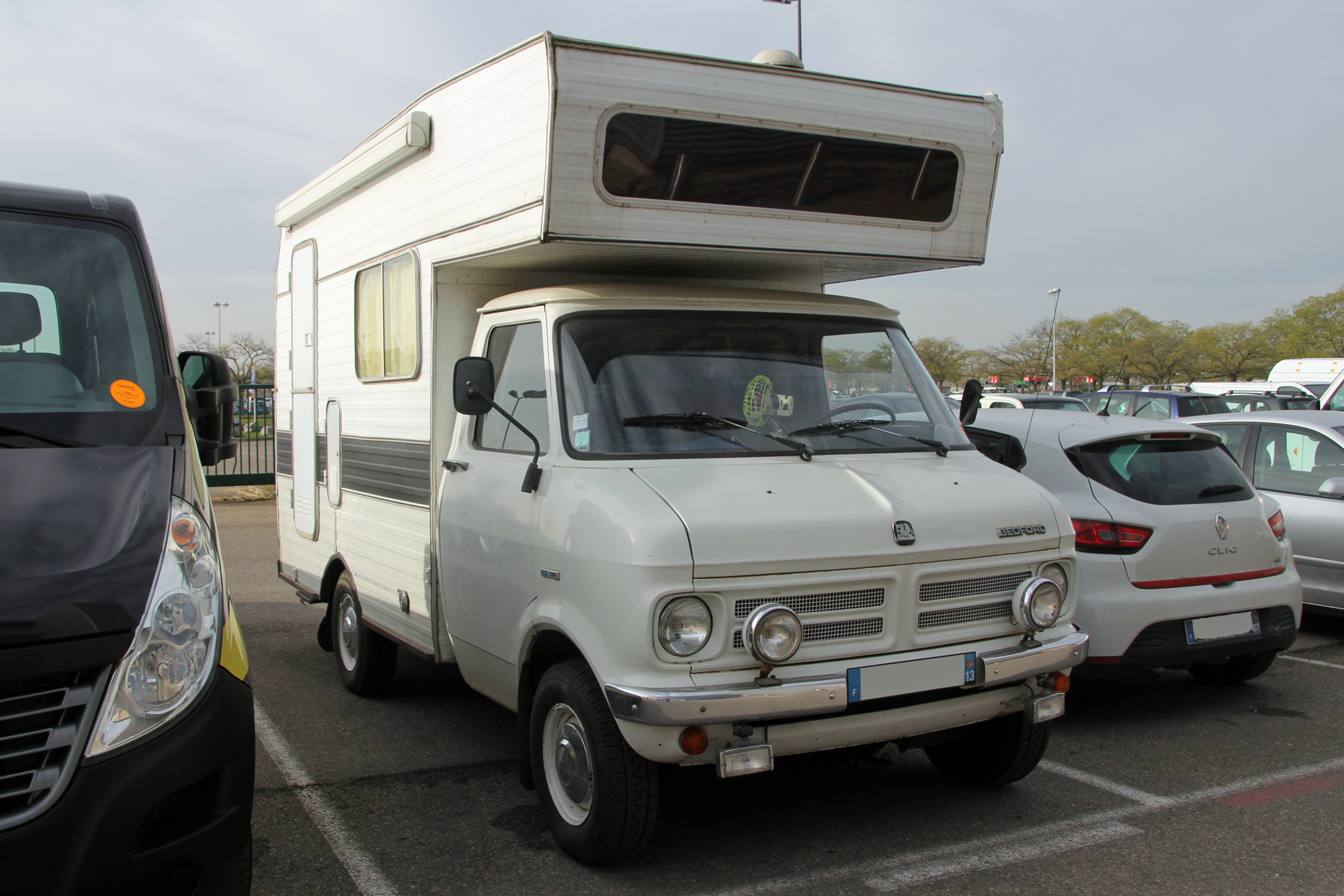Bedford CF 250 