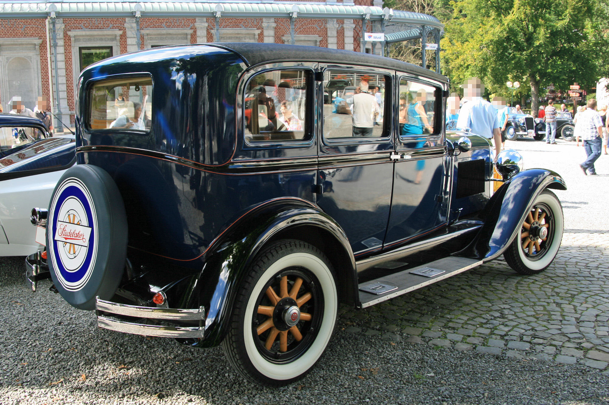 Studebaker Commander