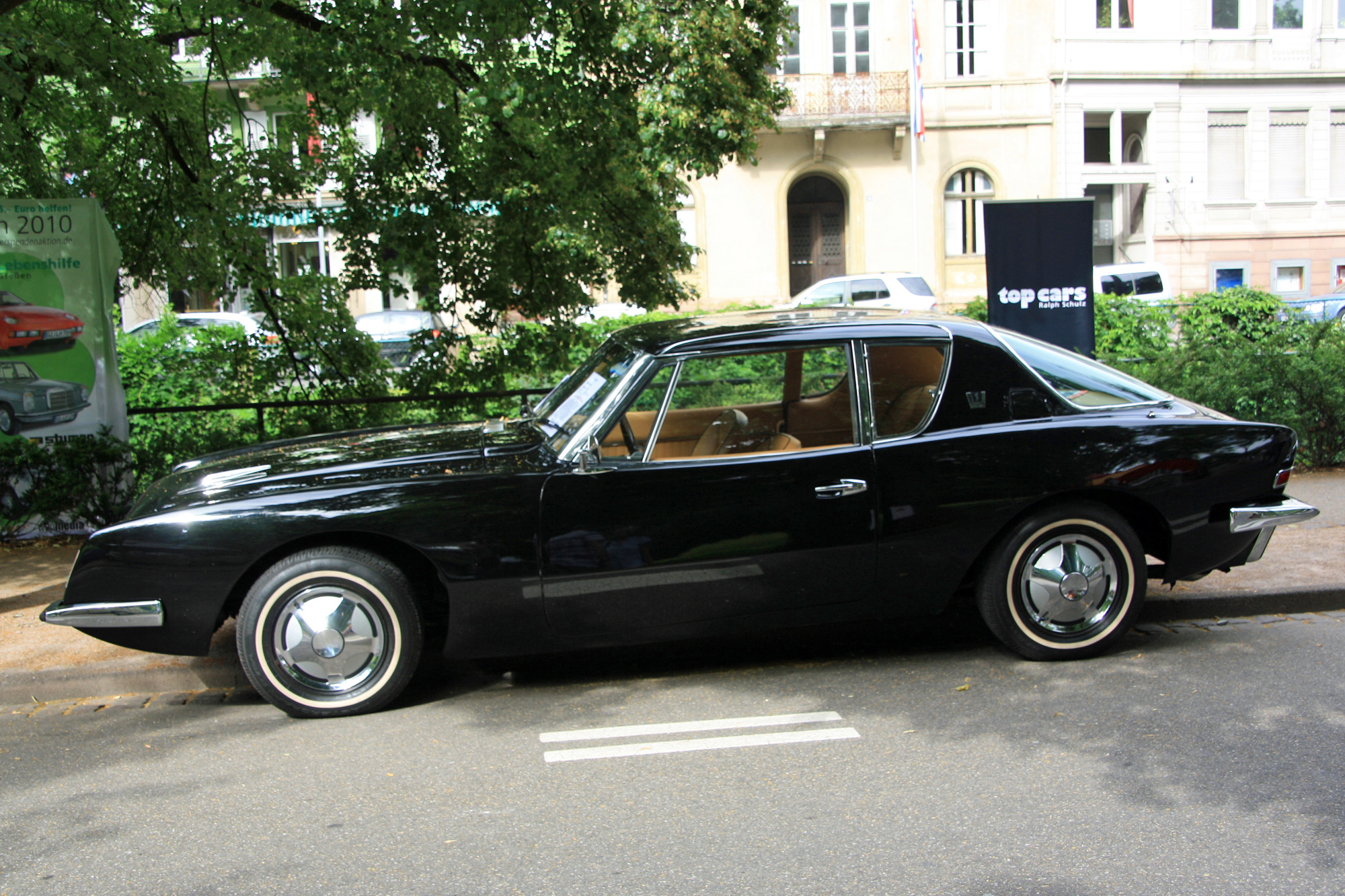 Studebaker Avanti
