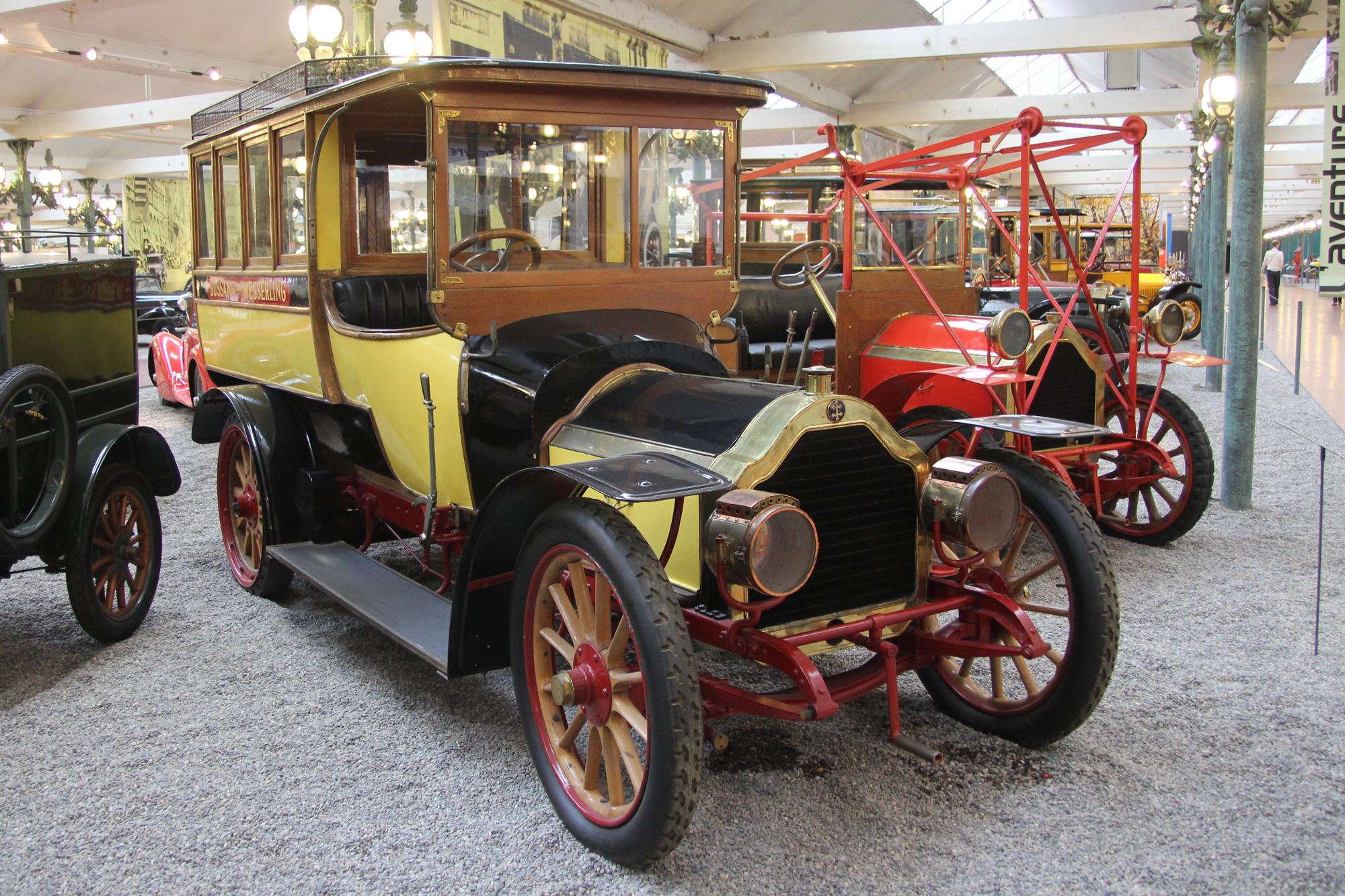 Lorraine Dietrich Bus EIC