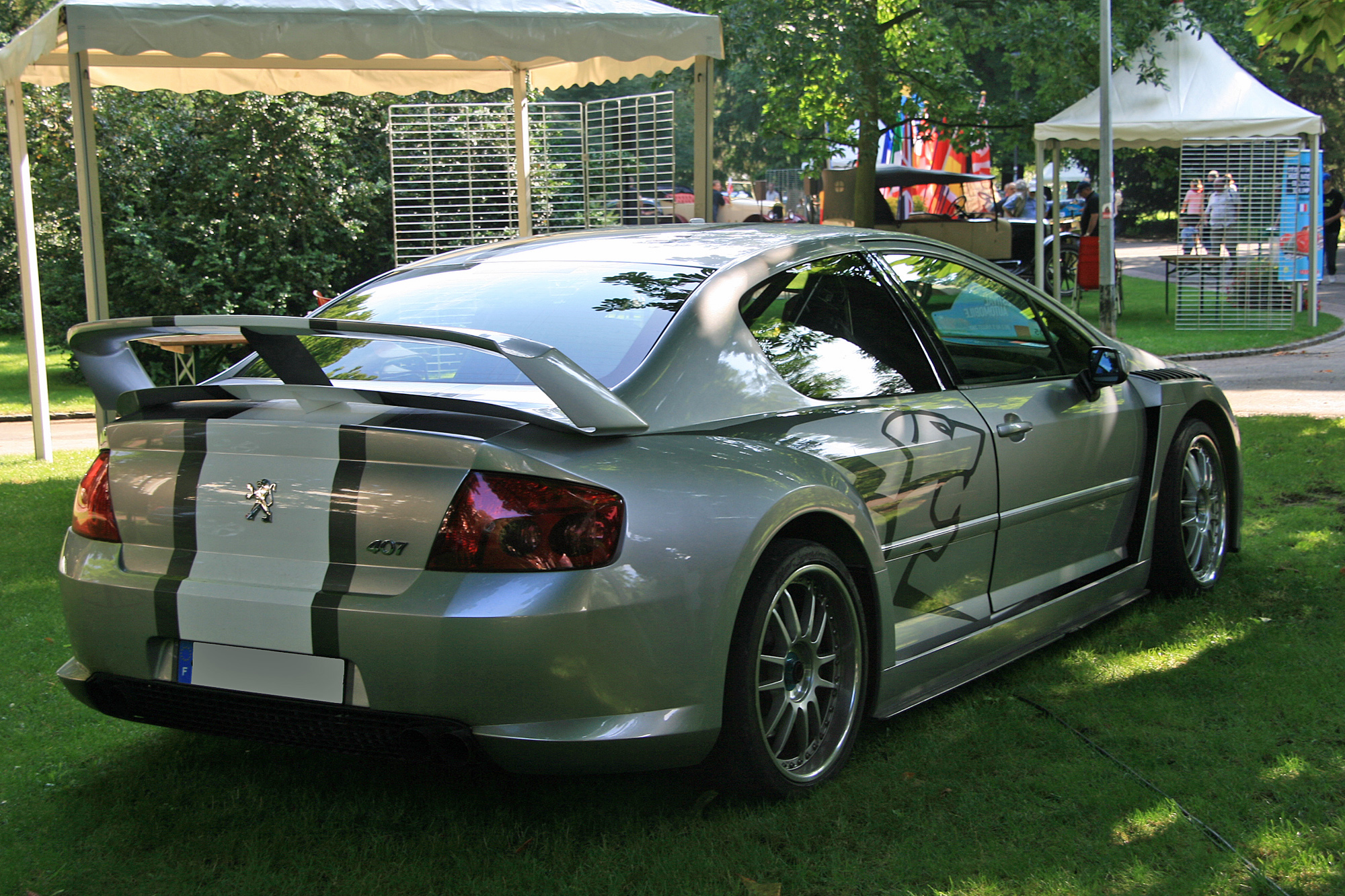 Peugeot Concept 407 silhouette