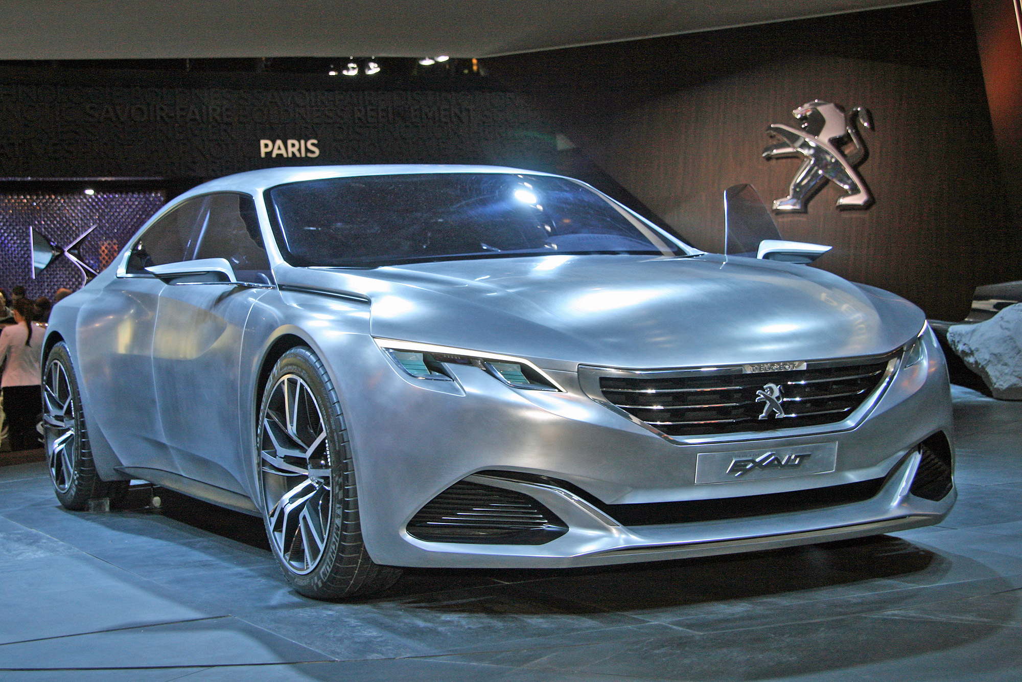 Peugeot Concept Exalt