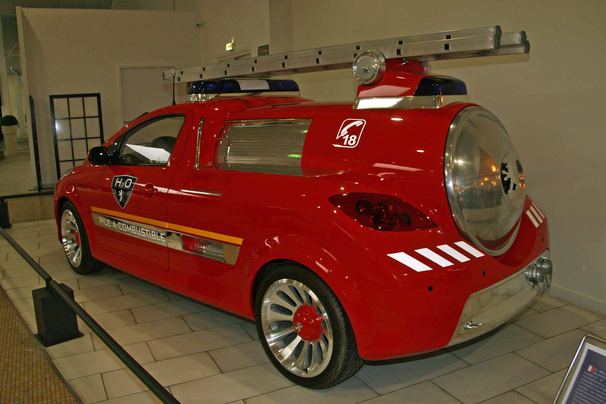 Peugeot Concept H2o