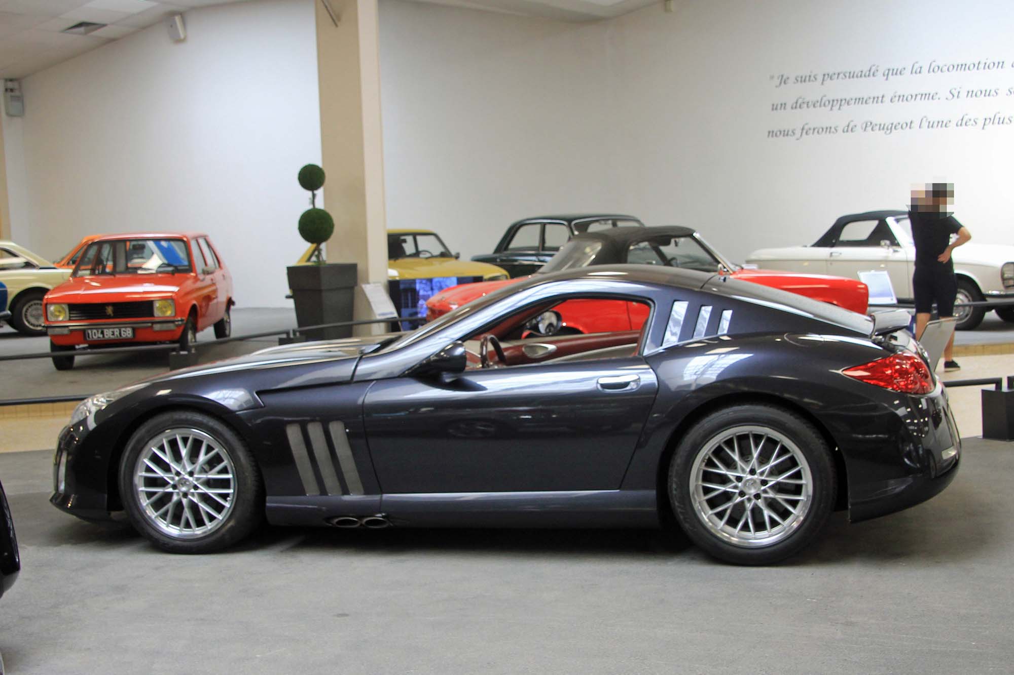 Peugeot Concept 907