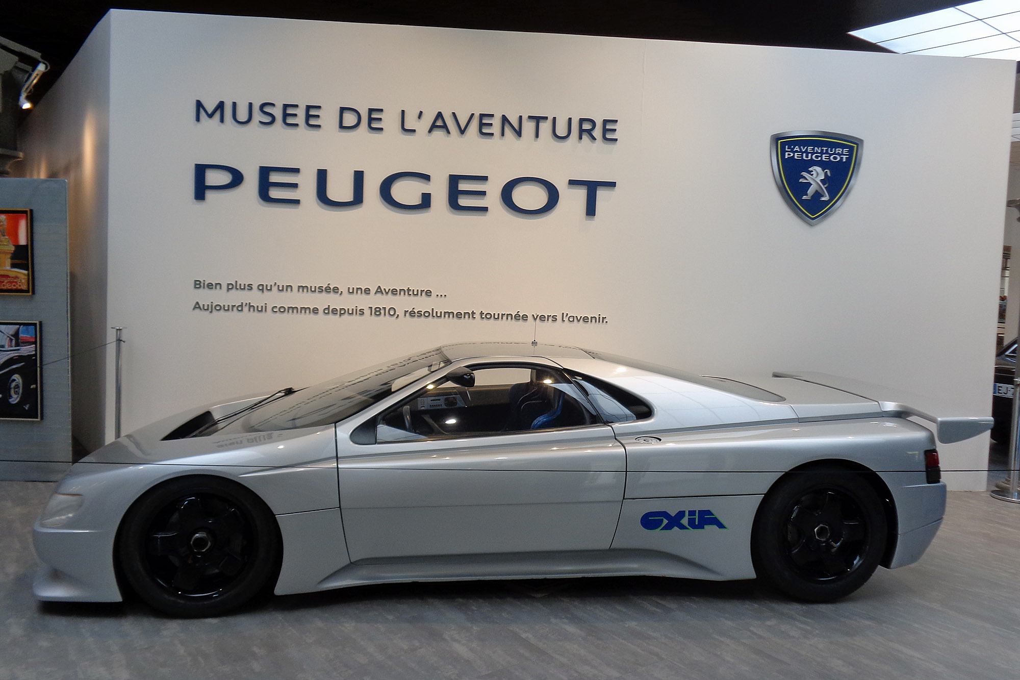 Peugeot Concept Oxia
