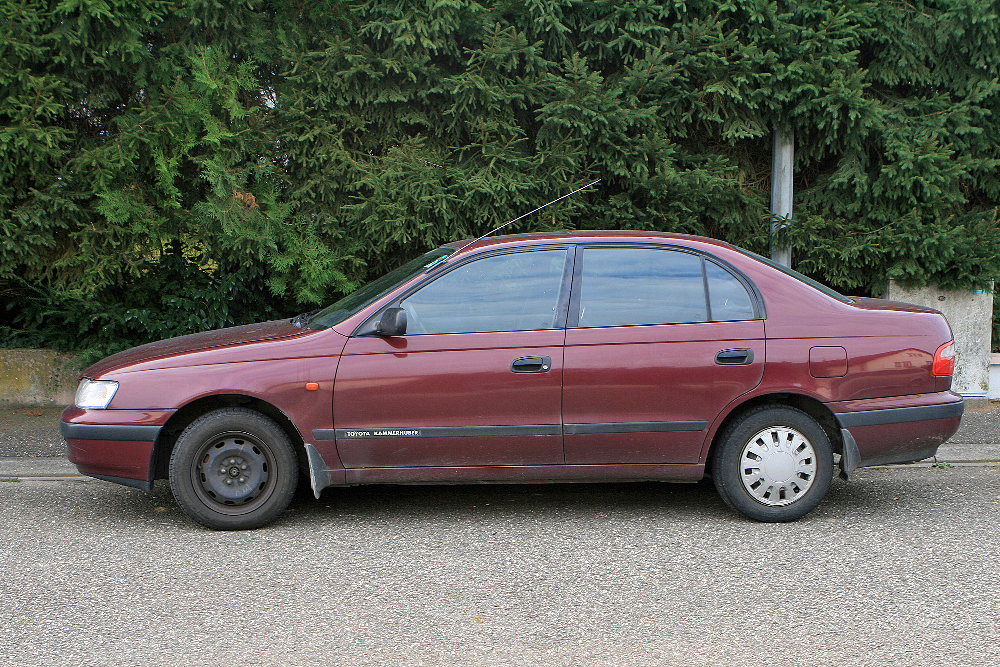Toyota Carina E