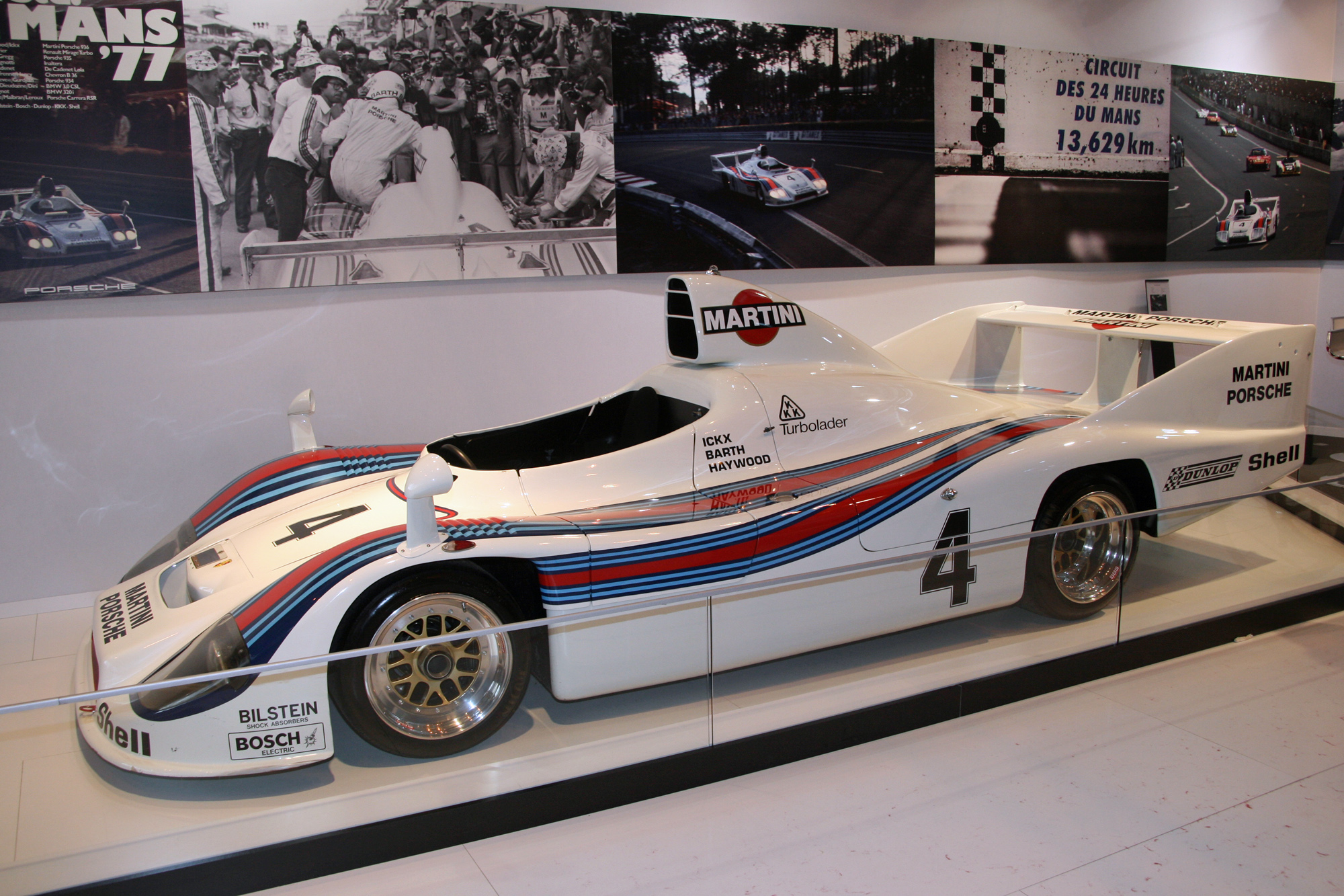 Porsche 936