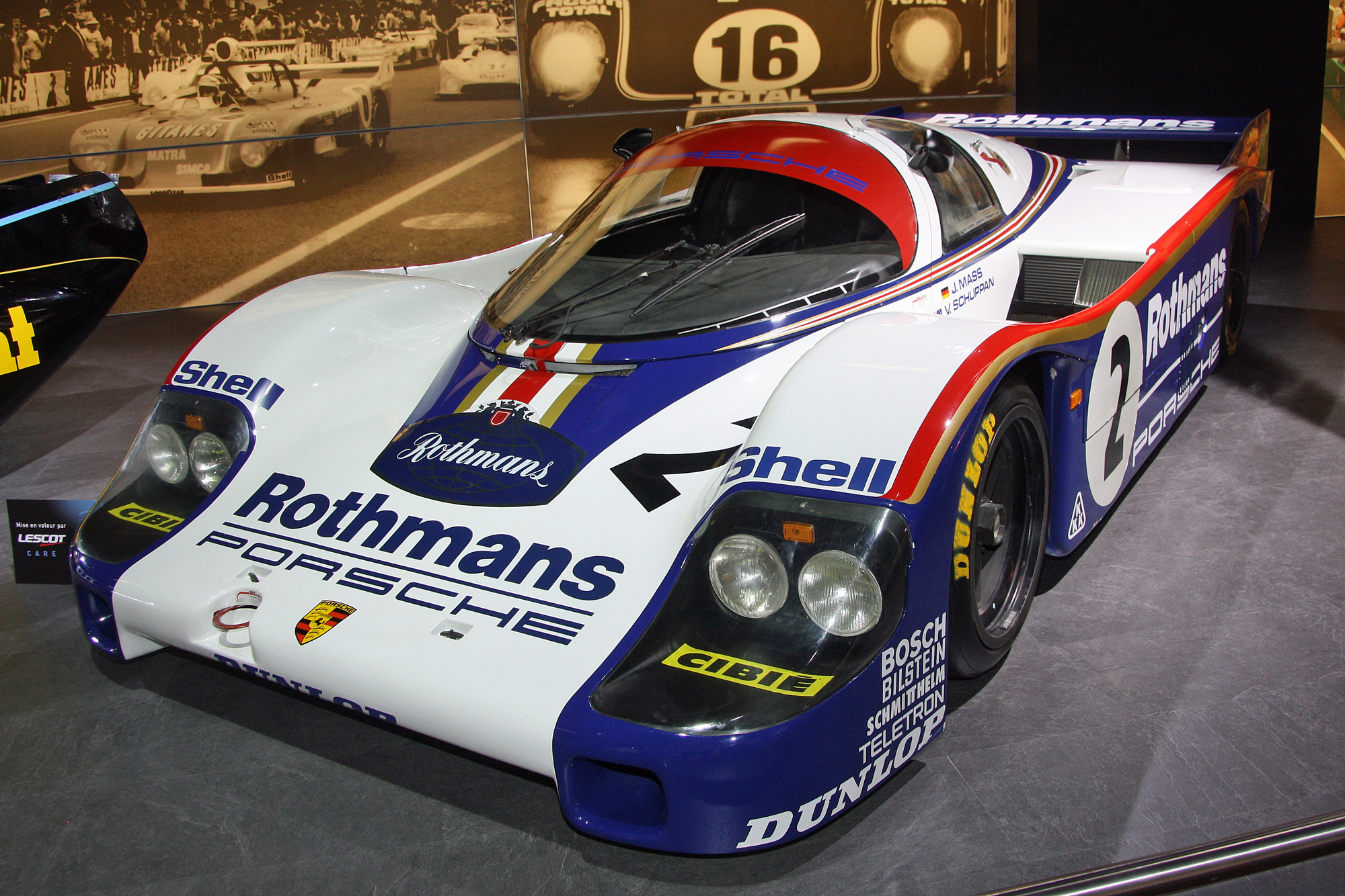 Porsche 956