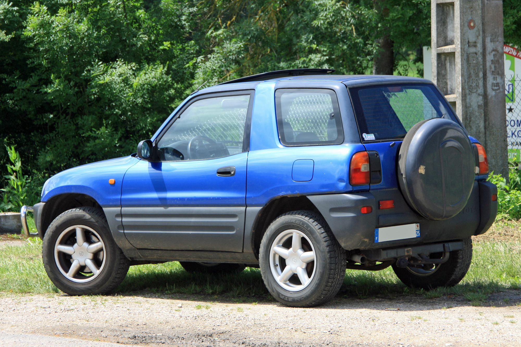 Toyota Rav4 1