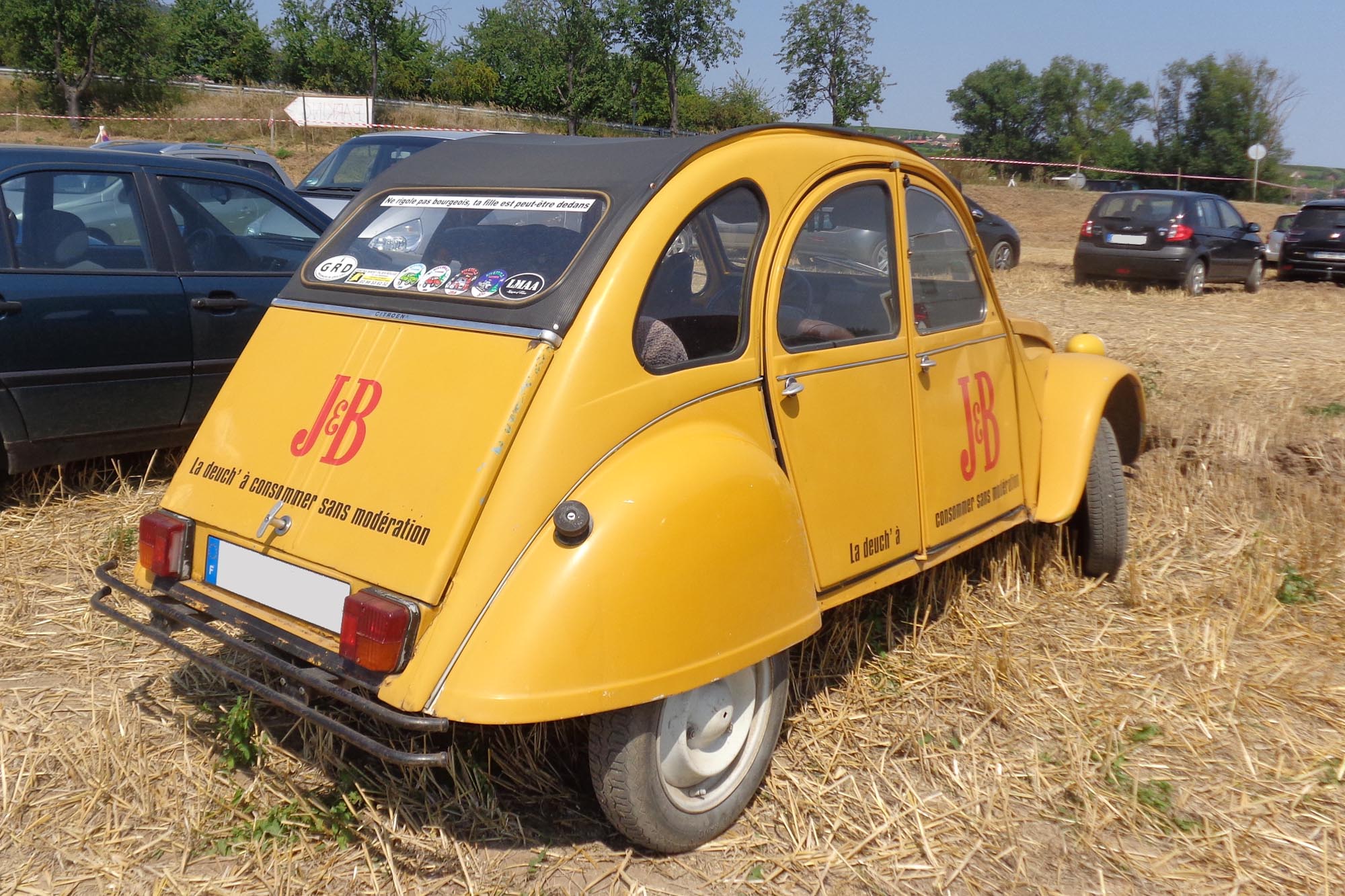 Citroën 2cv transformée (peinture)