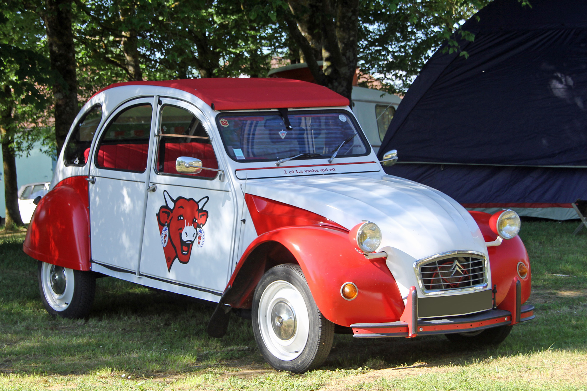 Citroën 2cv transformée (peinture)