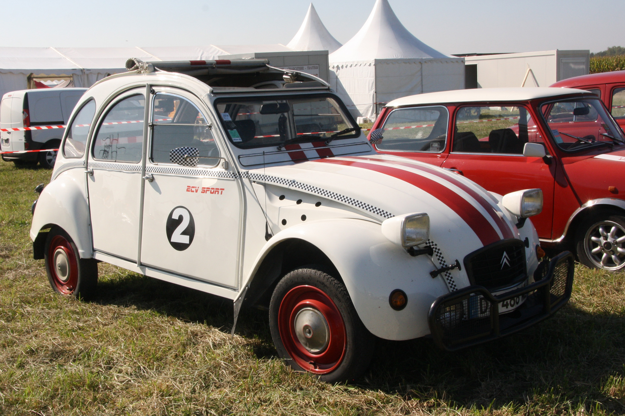 Citroën 2cv transformée (peinture)