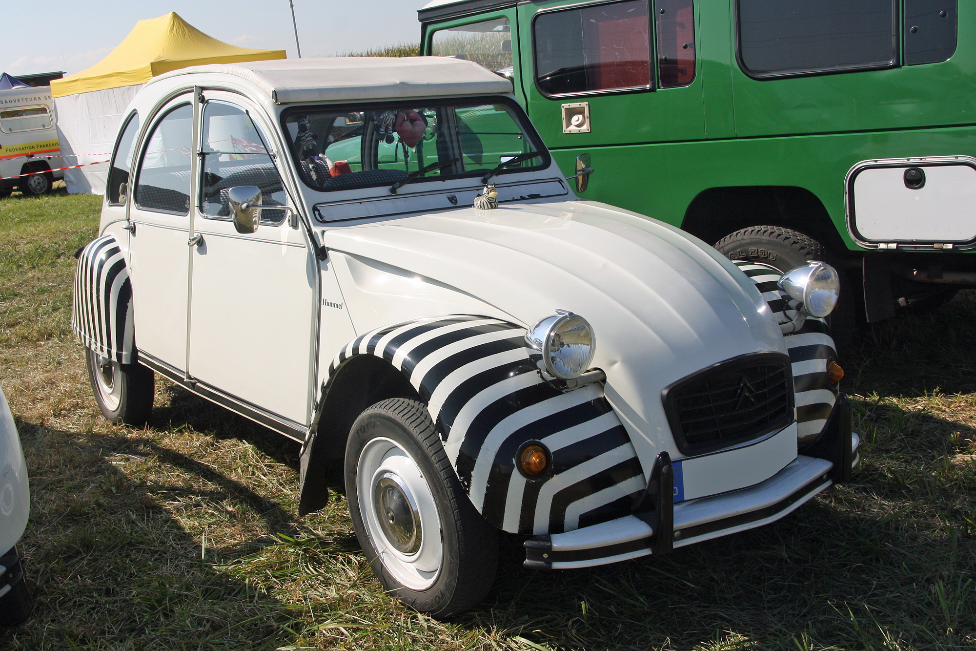 Citroën 2cv transformée (peinture)