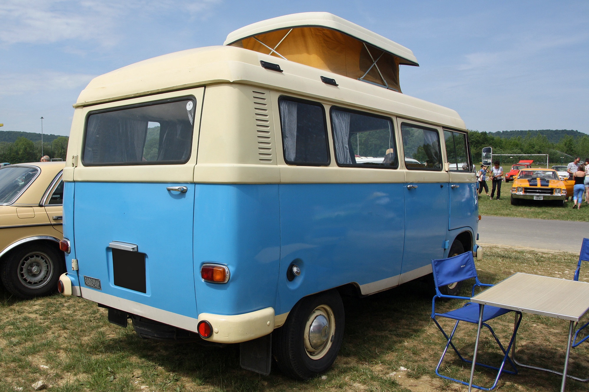 Hanomag F20