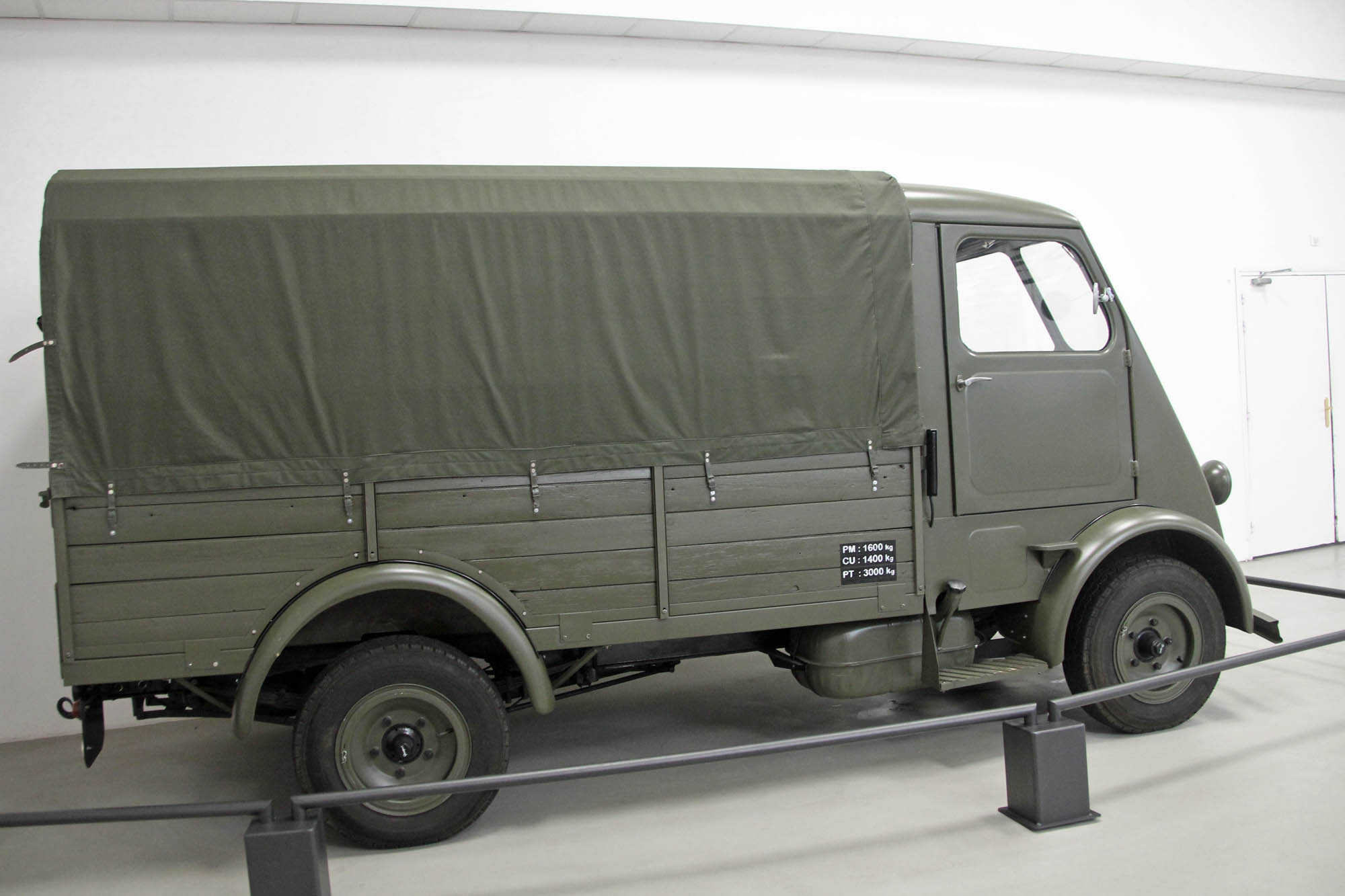 Peugeot Q3