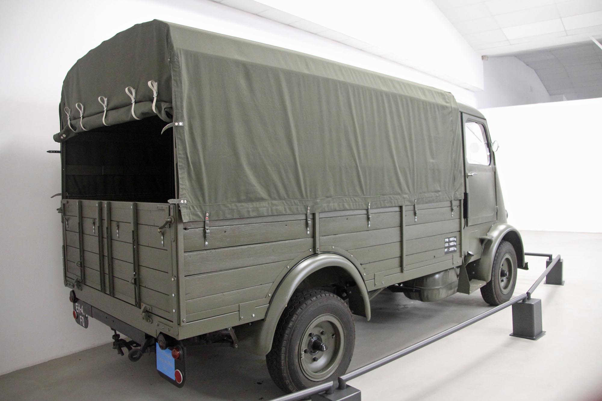 Peugeot Q3